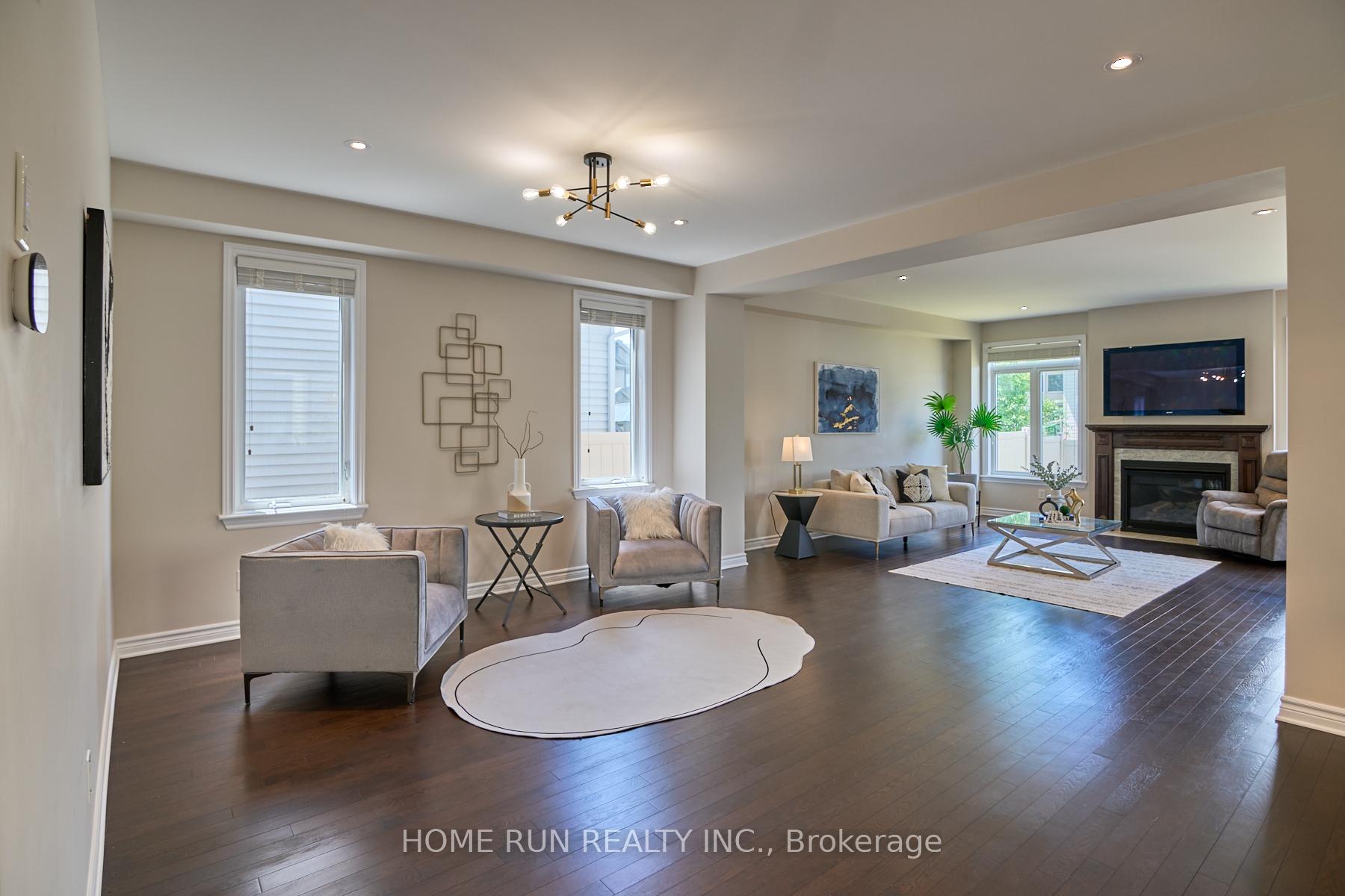 Photo 5 of 350 Haliburton Heights, Ottawa, Kanata - Emerald Meadows/Trailwest — HOMEH