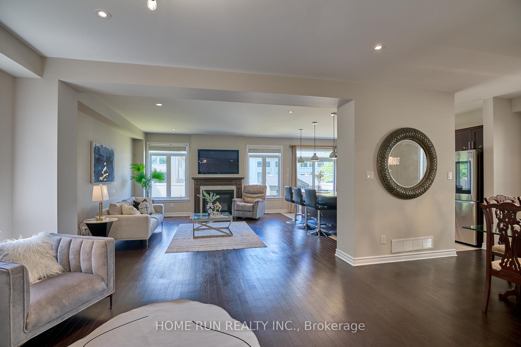 Photo 8 of 350 Haliburton Heights, Ottawa, Kanata - Emerald Meadows/Trailwest — HOMEH