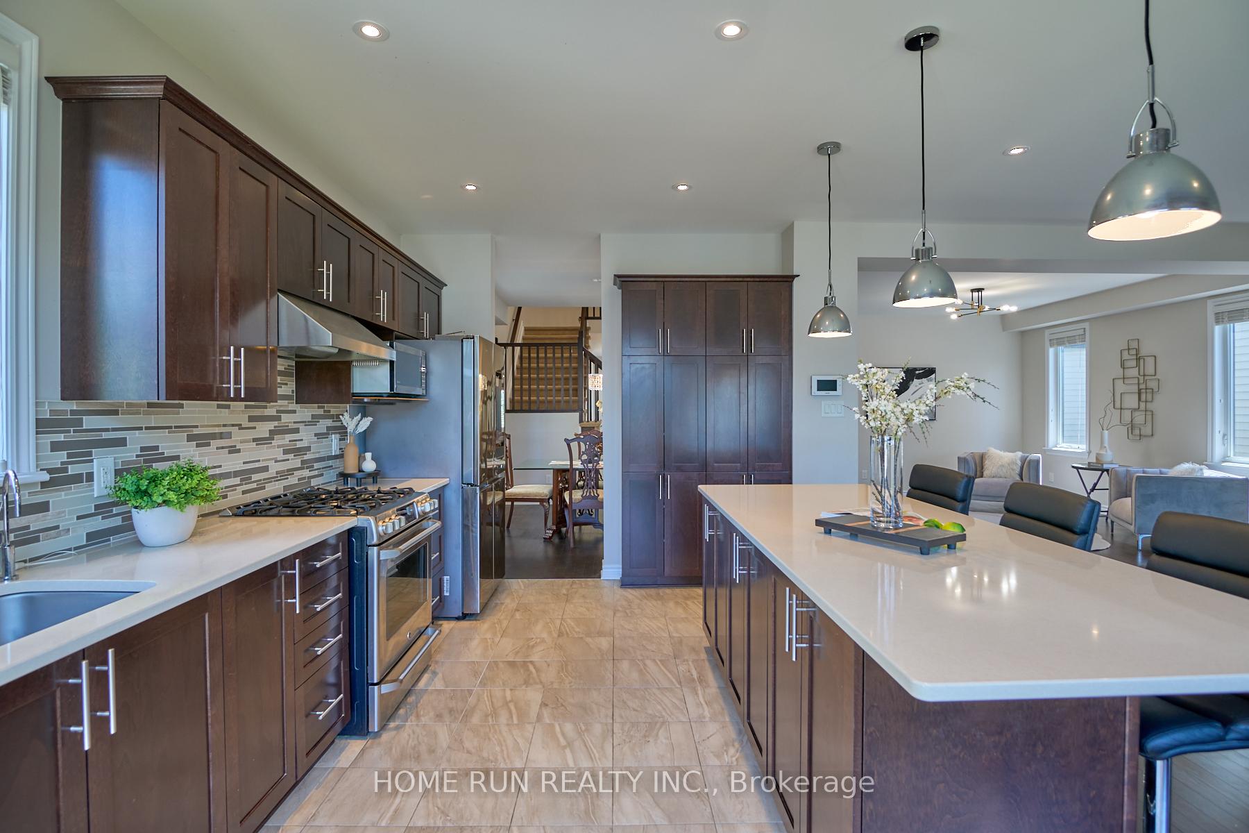 Photo 14 of 350 Haliburton Heights, Ottawa, Kanata - Emerald Meadows/Trailwest — HOMEH