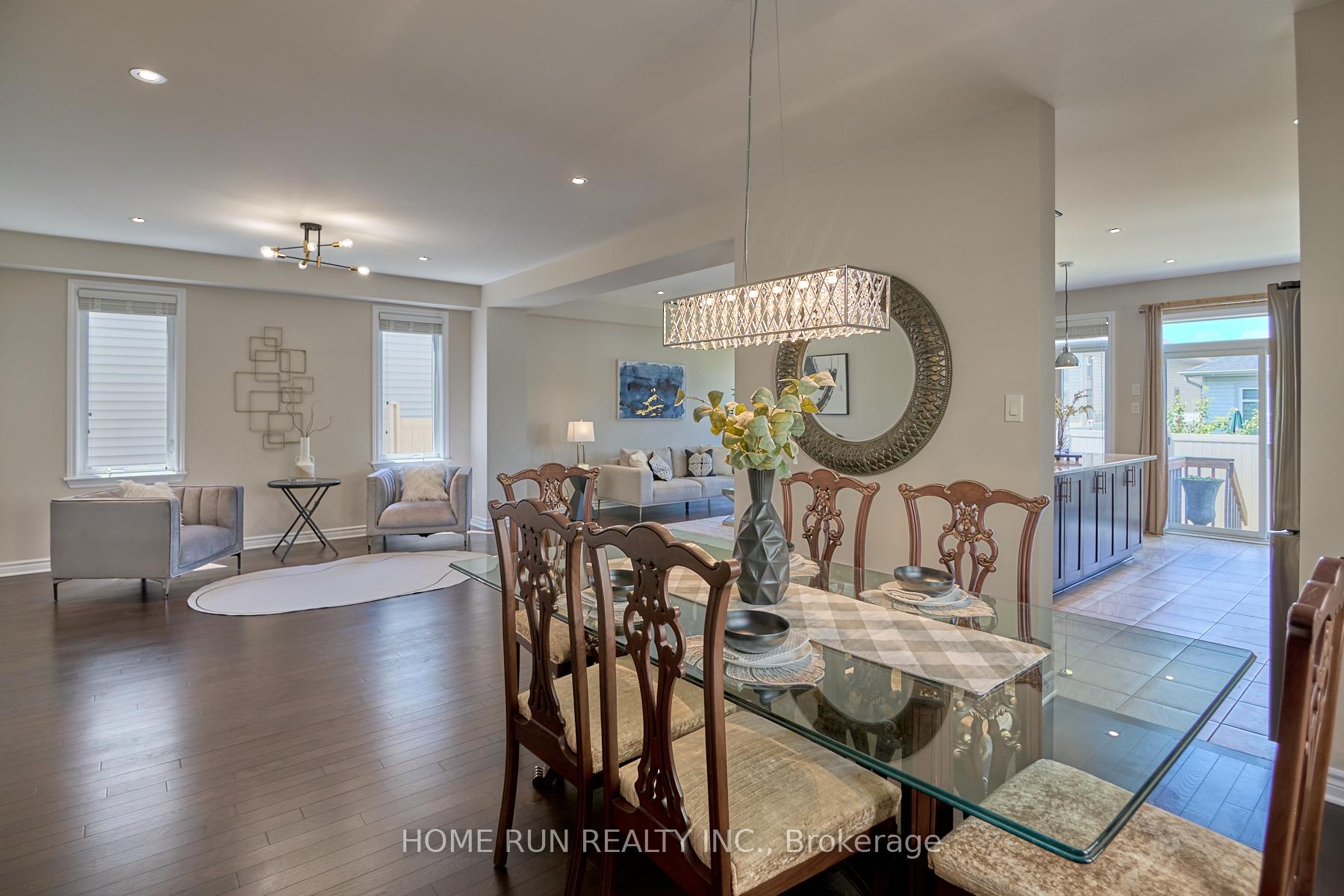 Photo 18 of 350 Haliburton Heights, Ottawa, Kanata - Emerald Meadows/Trailwest — HOMEH