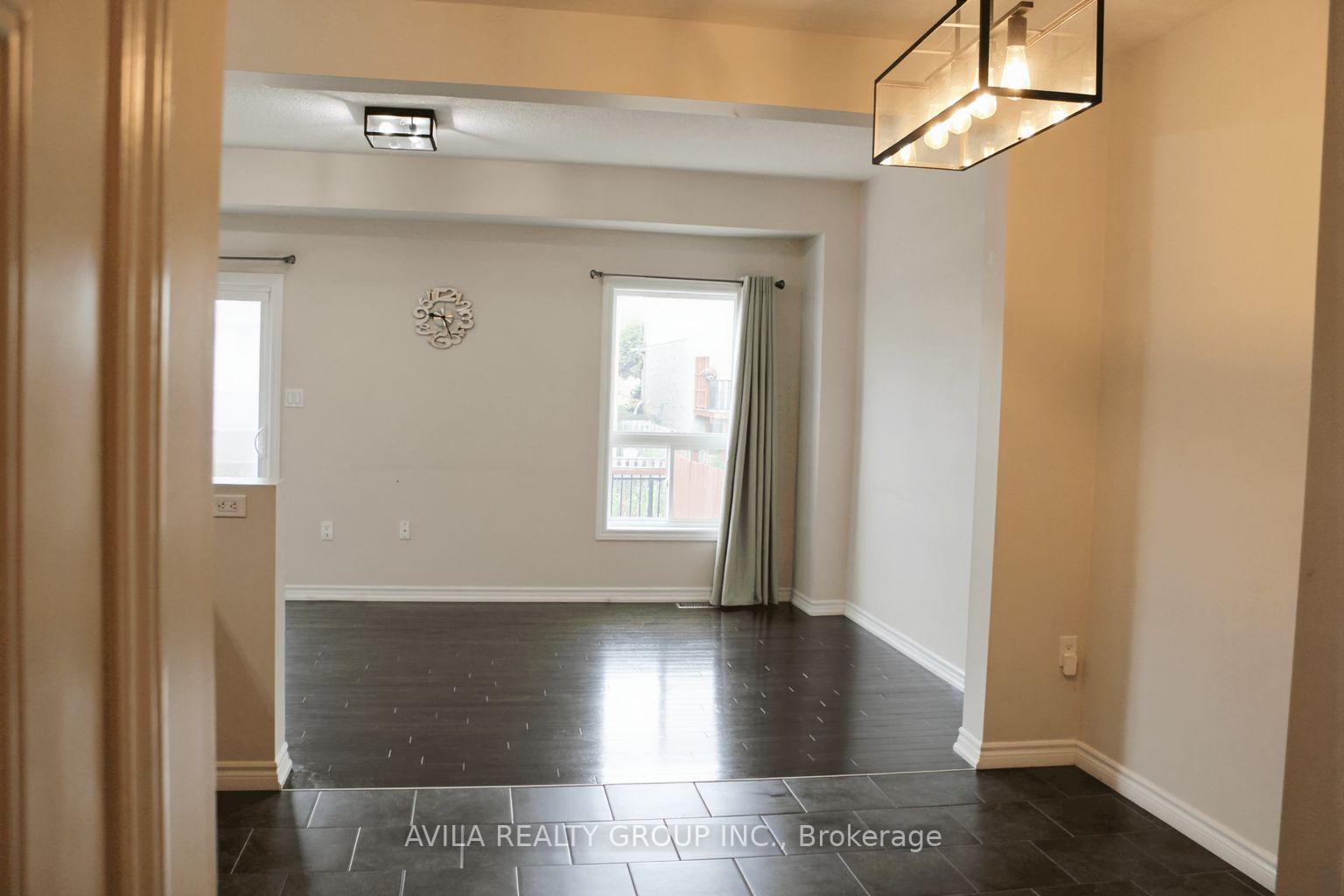 Photo 6 of Unit 12, 9 Hampton Brook Way, Hamilton, Mount Hope — HOMEH