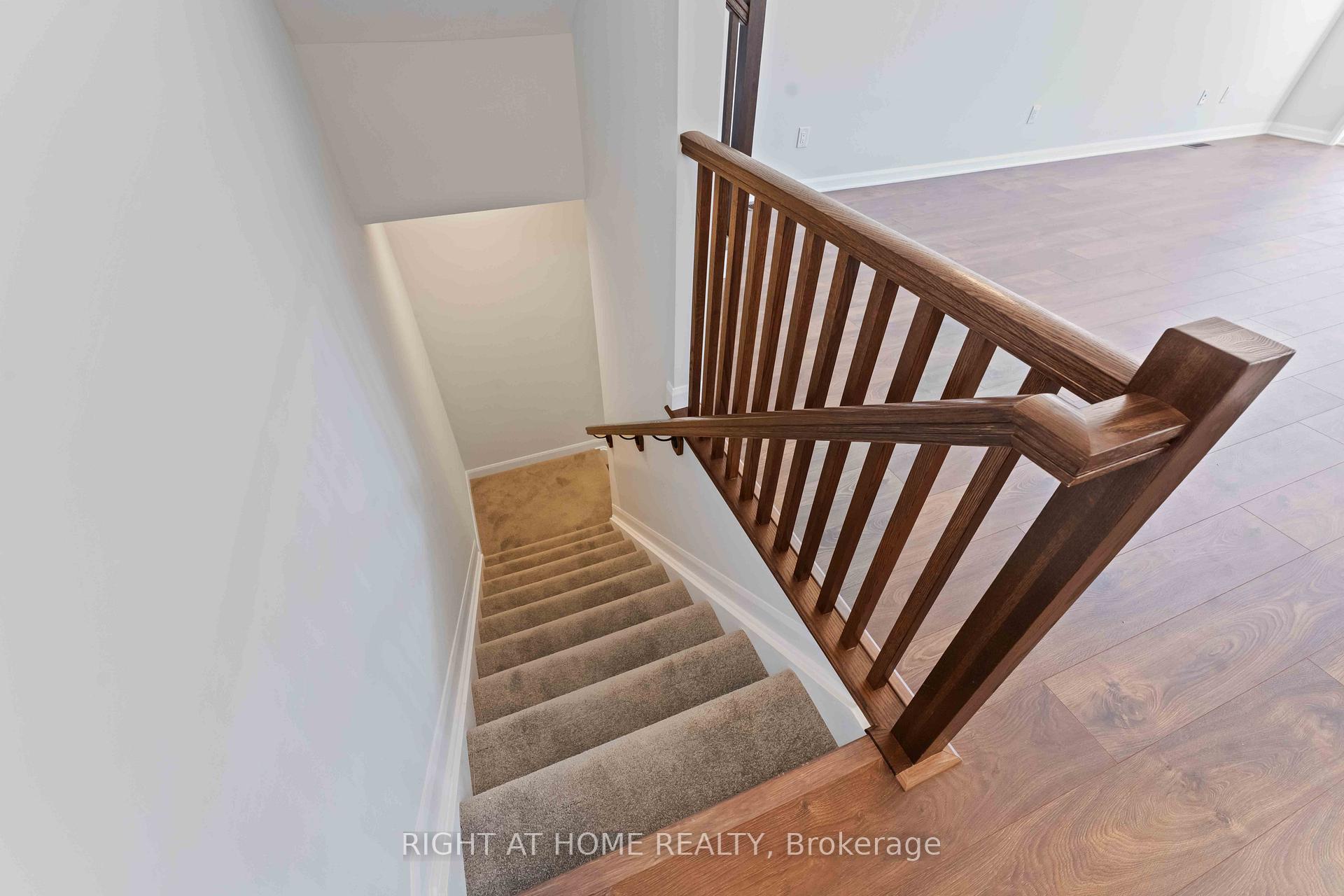 Photo 7 of 304 Clearpath Private, Ottawa, Kanata - Kanata Lakes/Heritage Hills — HOMEH