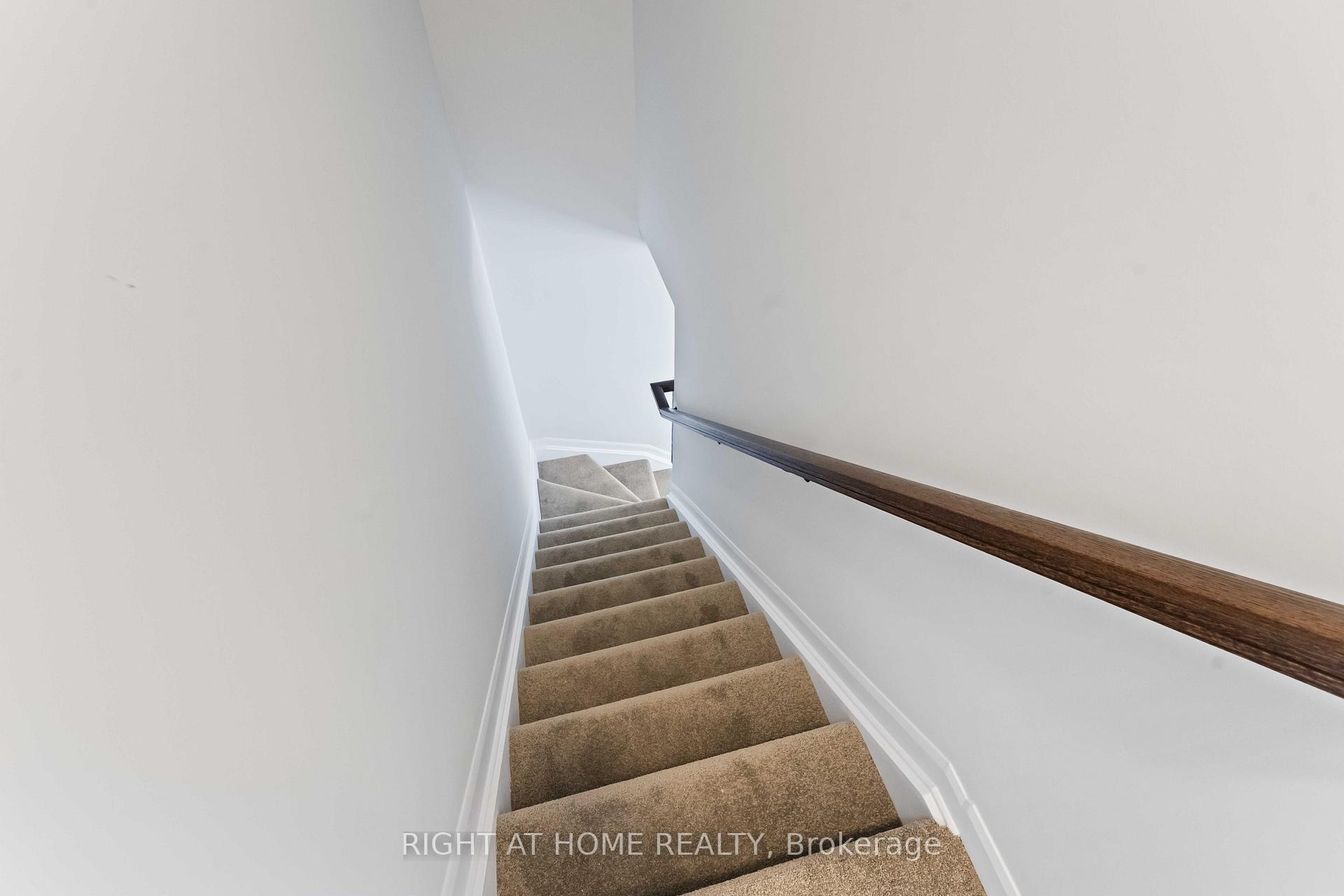 Photo 16 of 304 Clearpath Private, Ottawa, Kanata - Kanata Lakes/Heritage Hills — HOMEH