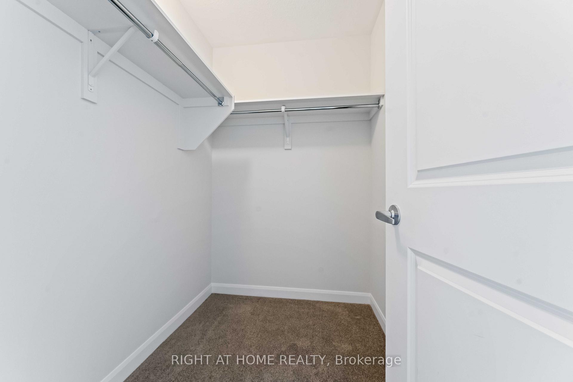Photo 19 of 304 Clearpath Private, Ottawa, Kanata - Kanata Lakes/Heritage Hills — HOMEH