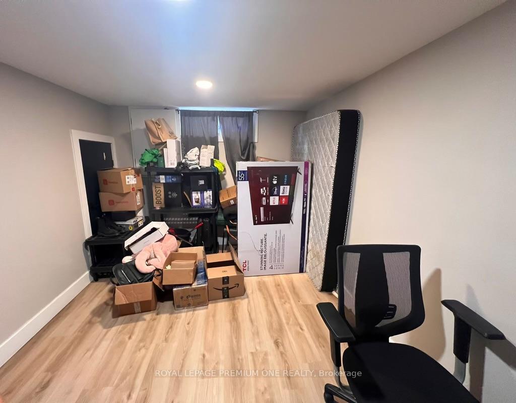Photo 7 of Unit Lower, 106 Trafalgar Avenue S, Kitchener — HOMEH