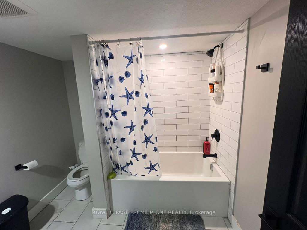 Photo 8 of Unit Lower, 106 Trafalgar Avenue S, Kitchener — HOMEH