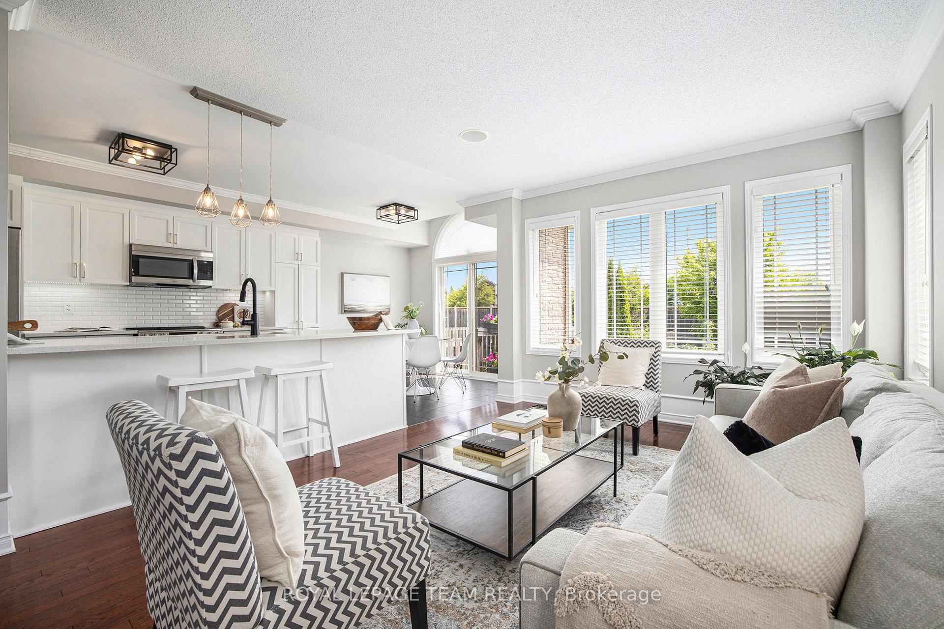 Photo 8 of 1517 Carronbridge Circle, Ottawa, Kanata - Emerald Meadows/Trailwest — HOMEH