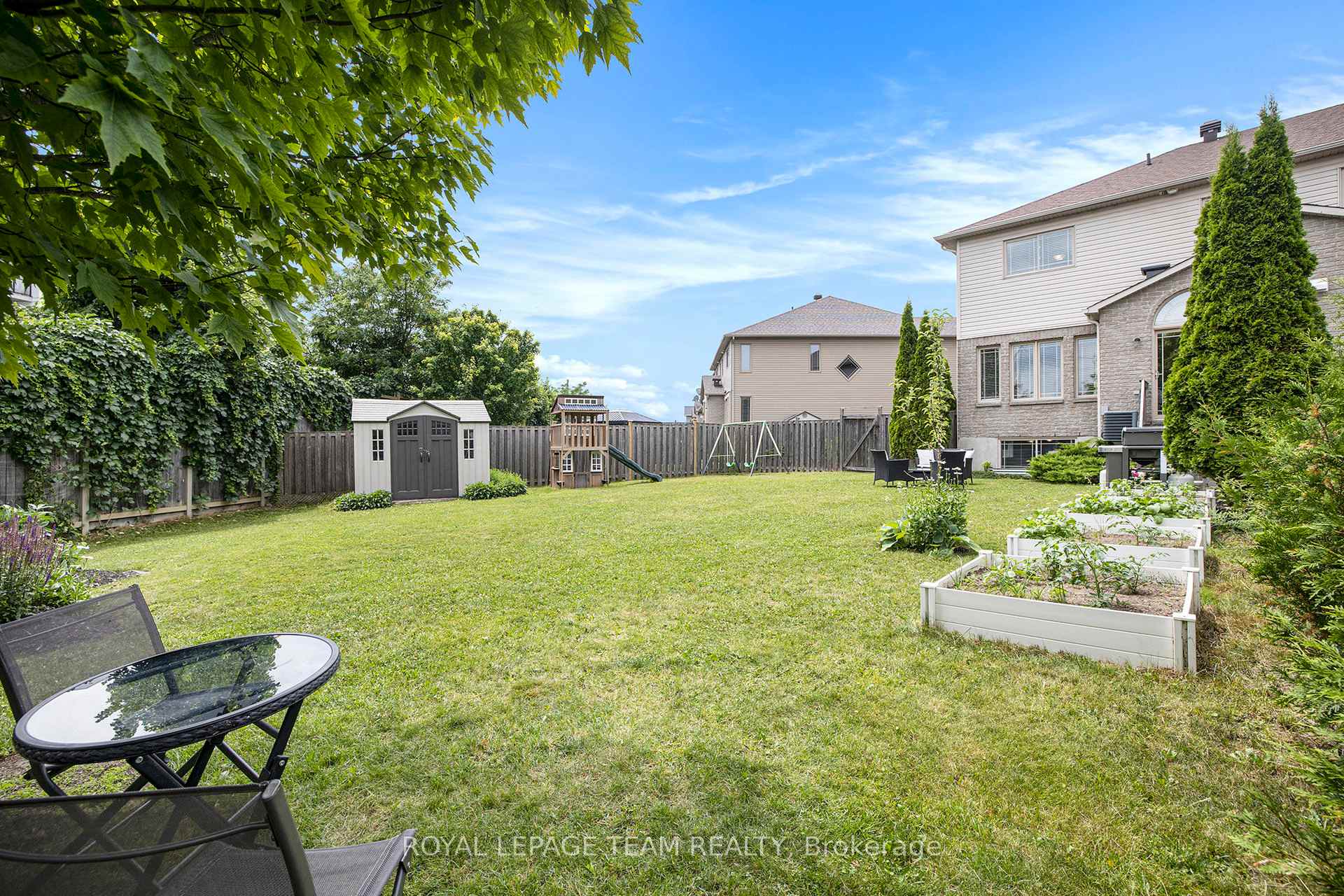 Photo 33 of 1517 Carronbridge Circle, Ottawa, Kanata - Emerald Meadows/Trailwest — HOMEH