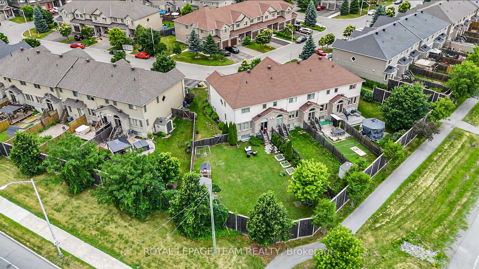 Photo 35 of 1517 Carronbridge Circle, Ottawa, Kanata - Emerald Meadows/Trailwest — HOMEH
