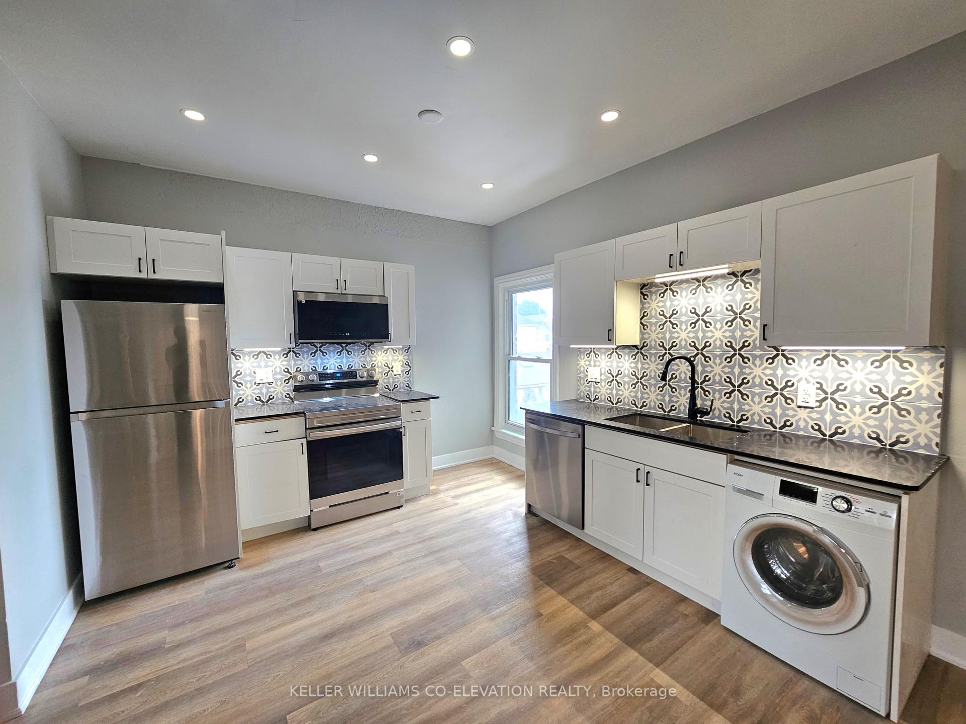 Photo 7 of 357 Barton Street E, Hamilton, Landsdale — HOMEH