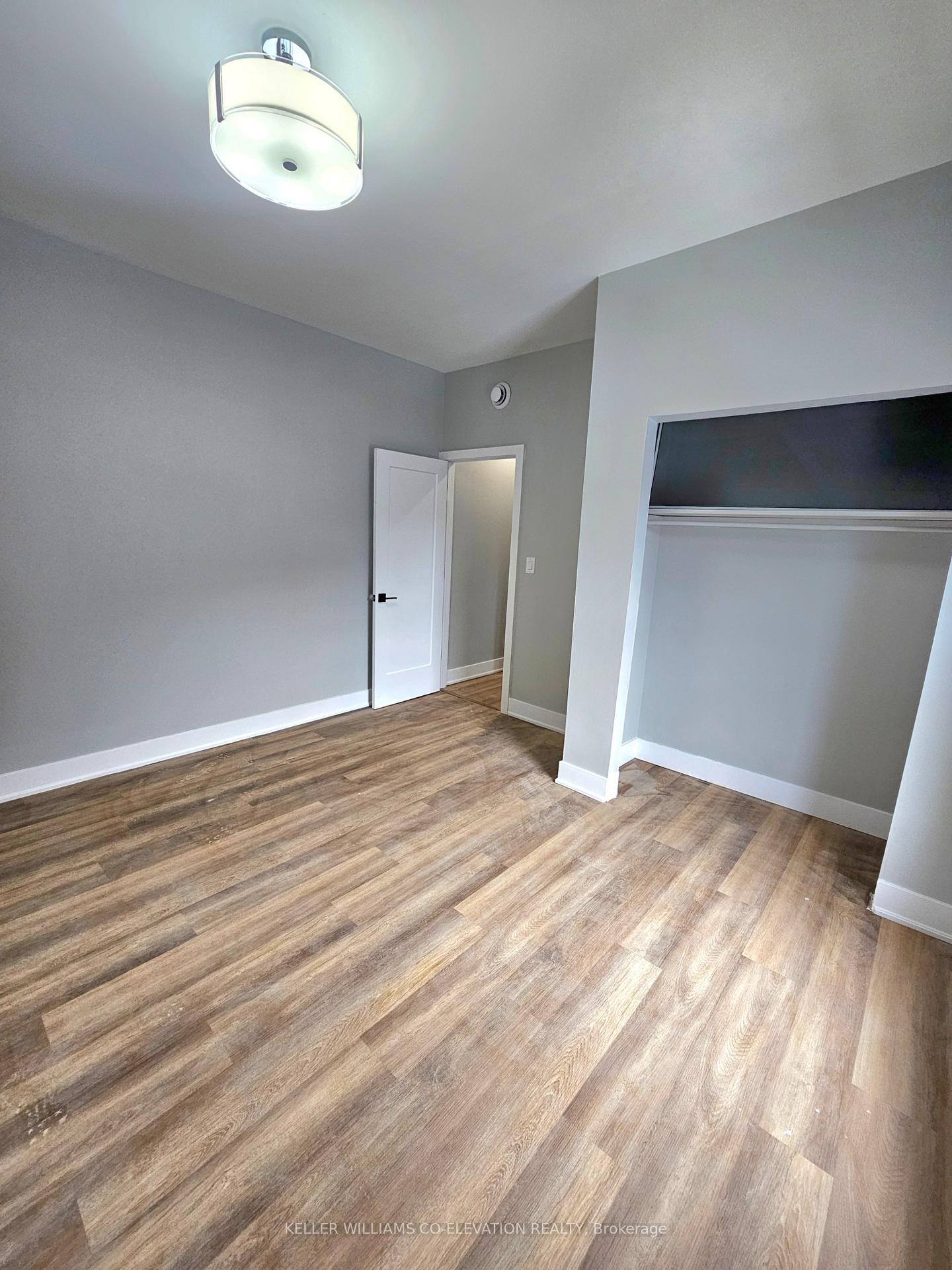 Photo 23 of 357 Barton Street E, Hamilton, Landsdale — HOMEH