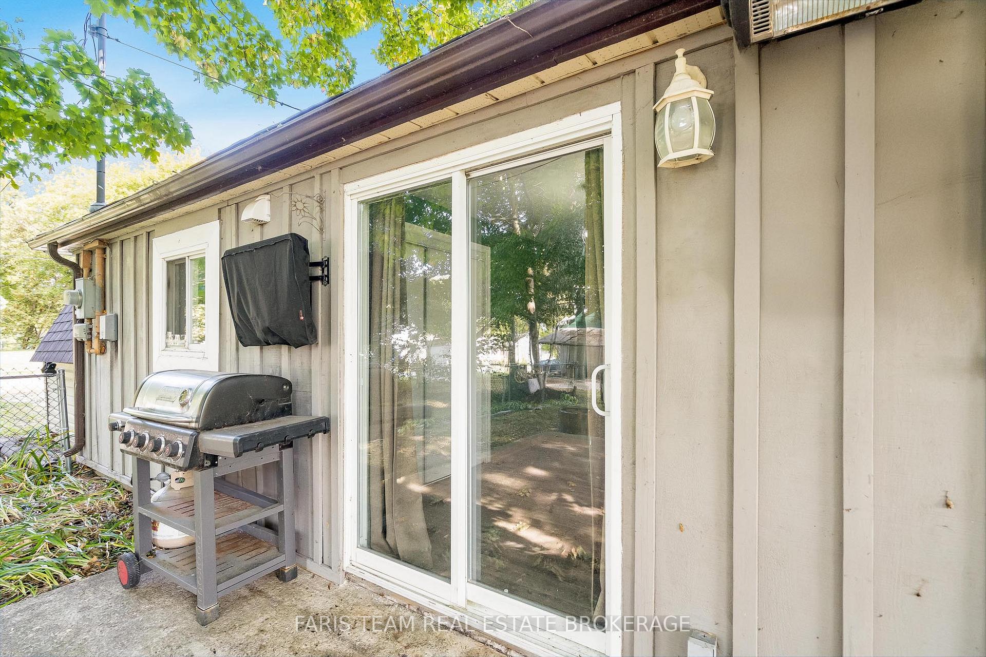 Photo 32 of 3 John Drive, Innisfil, Cookstown — HOMEH