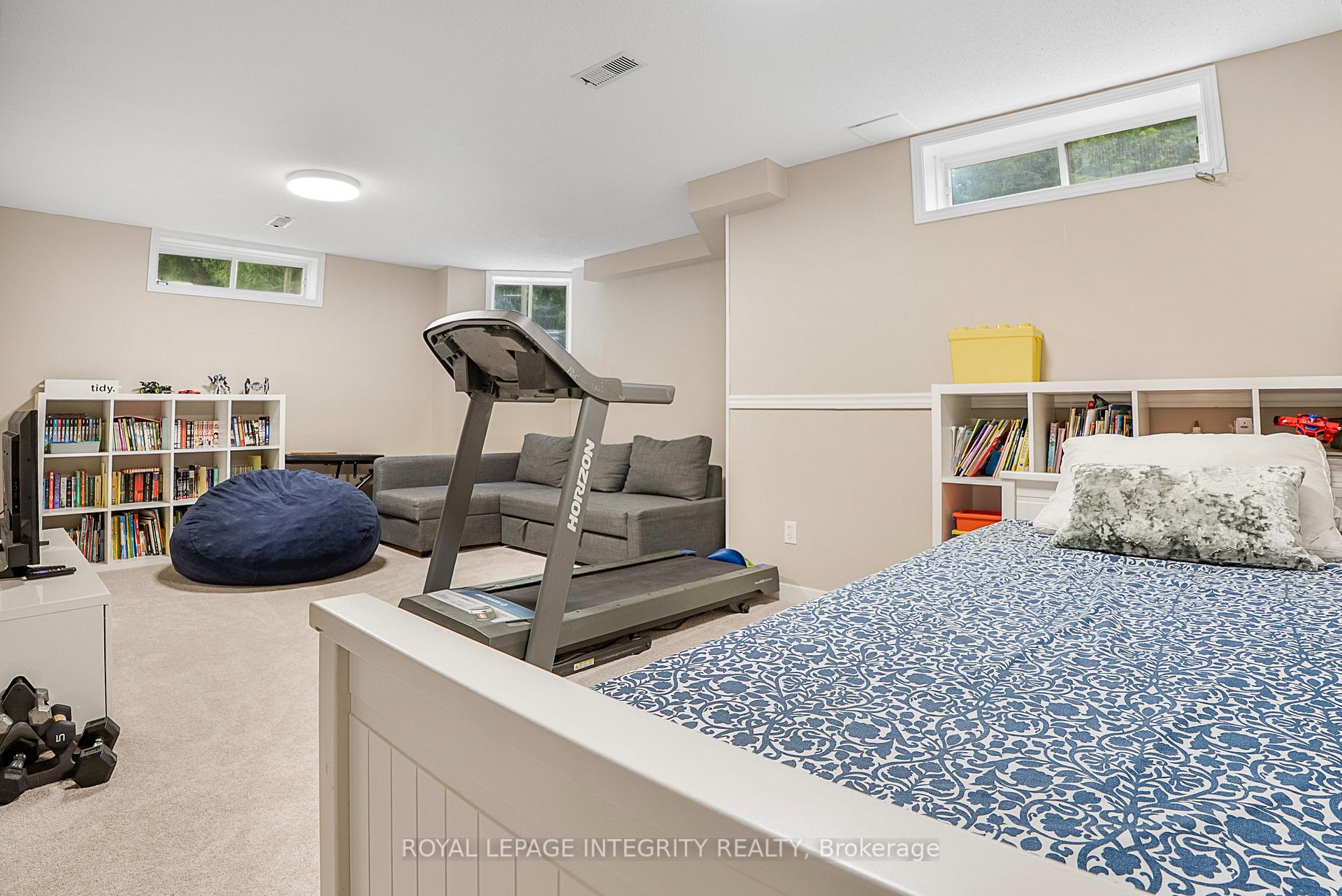 Photo 12 of 82 Blackdome Crescent, Ottawa, Kanata - Kanata Lakes/Heritage Hills — HOMEH