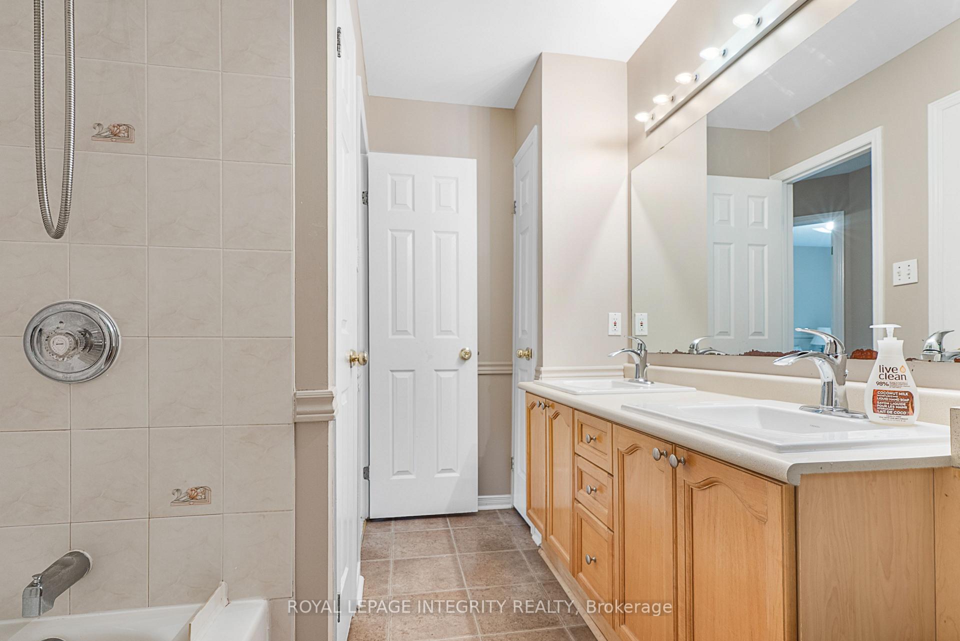 Photo 15 of 82 Blackdome Crescent, Ottawa, Kanata - Kanata Lakes/Heritage Hills — HOMEH
