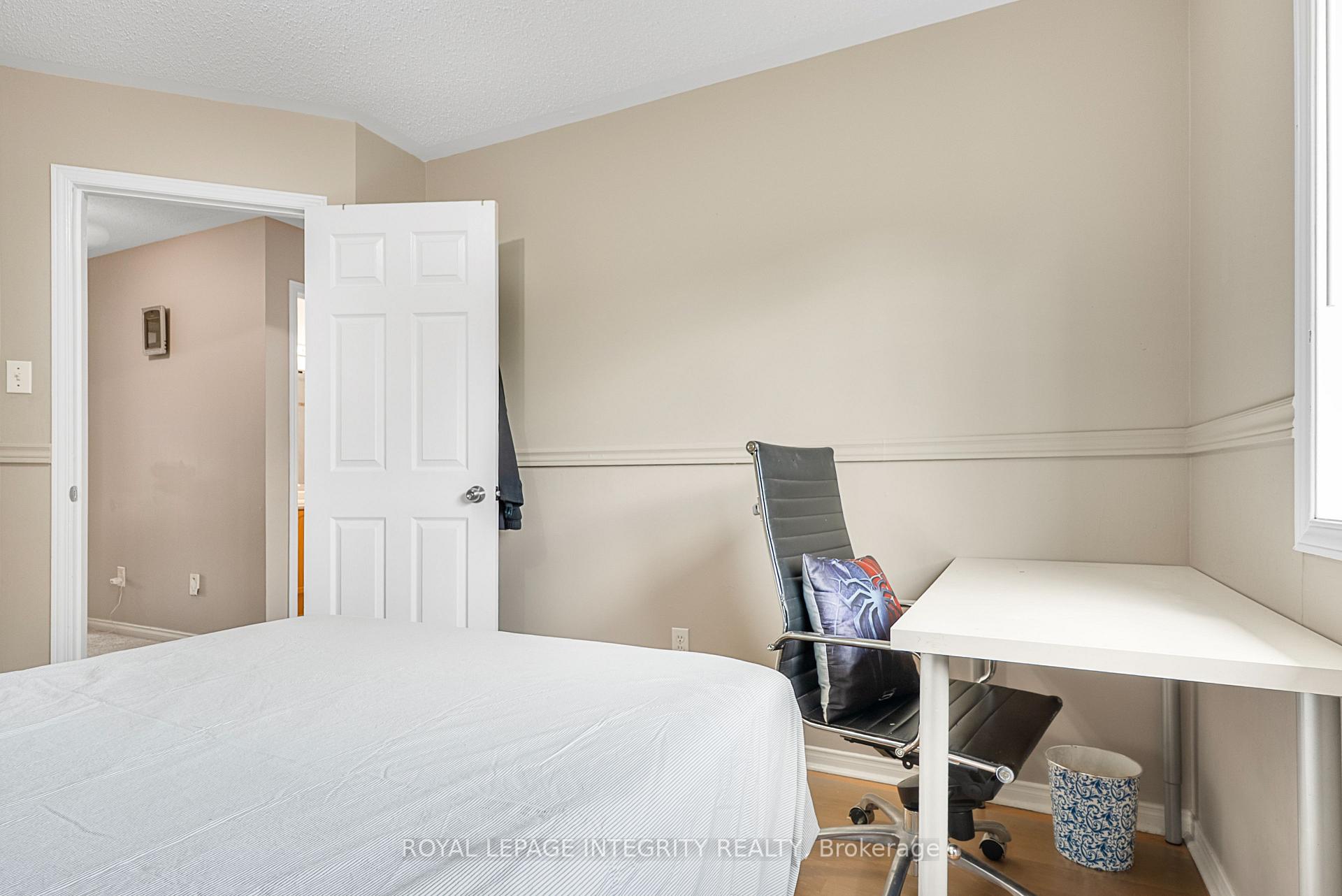 Photo 19 of 82 Blackdome Crescent, Ottawa, Kanata - Kanata Lakes/Heritage Hills — HOMEH
