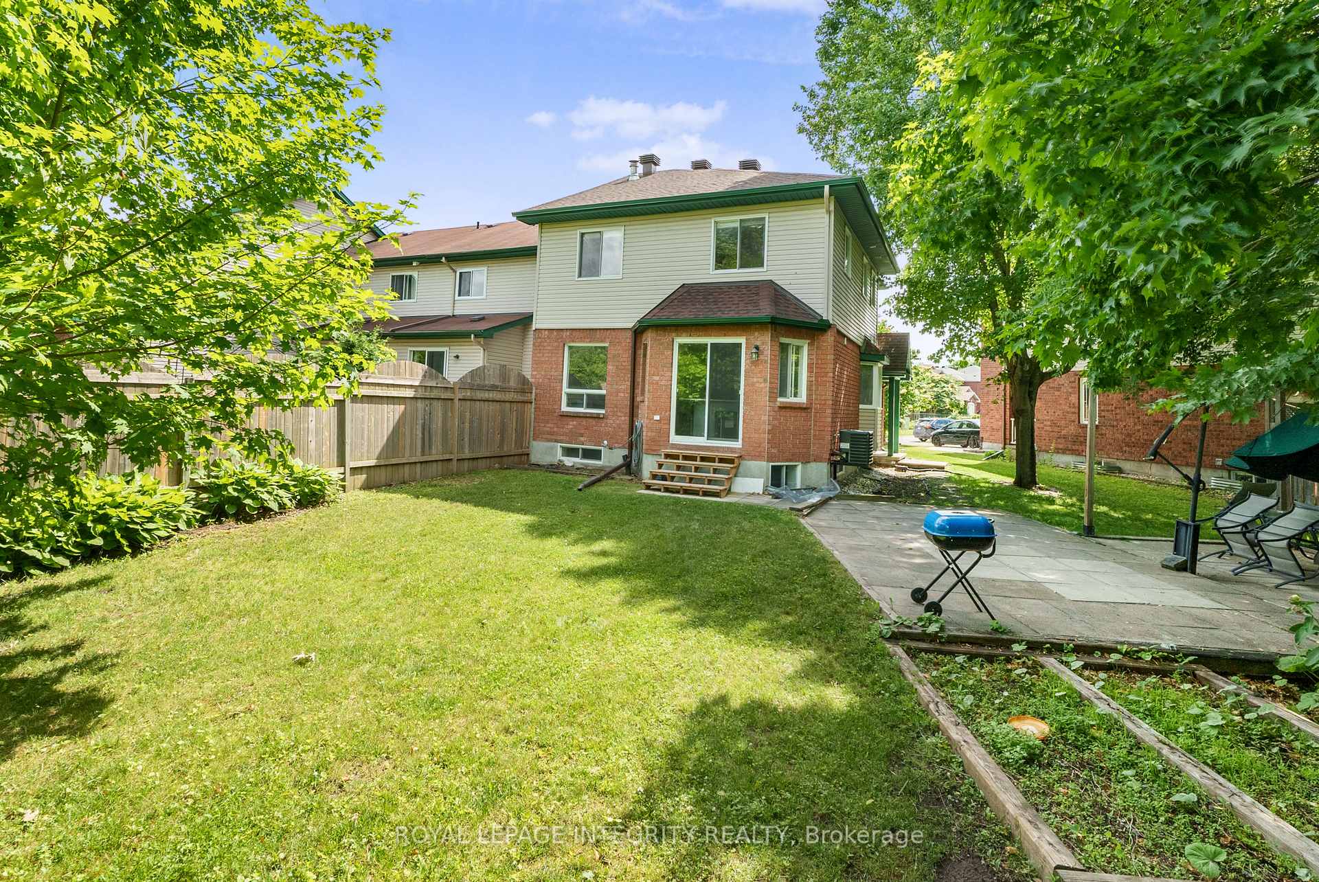 Photo 27 of 82 Blackdome Crescent, Ottawa, Kanata - Kanata Lakes/Heritage Hills — HOMEH