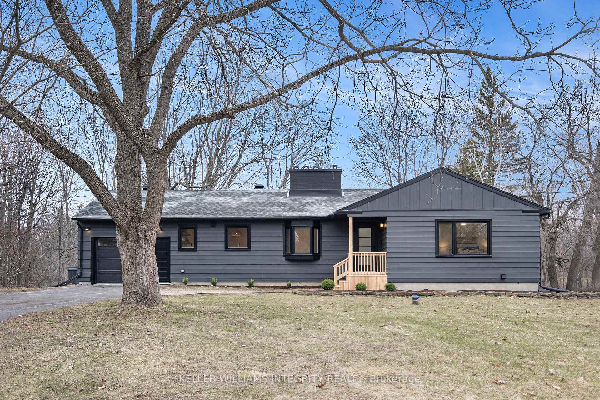 Front of 17 Lockview Road