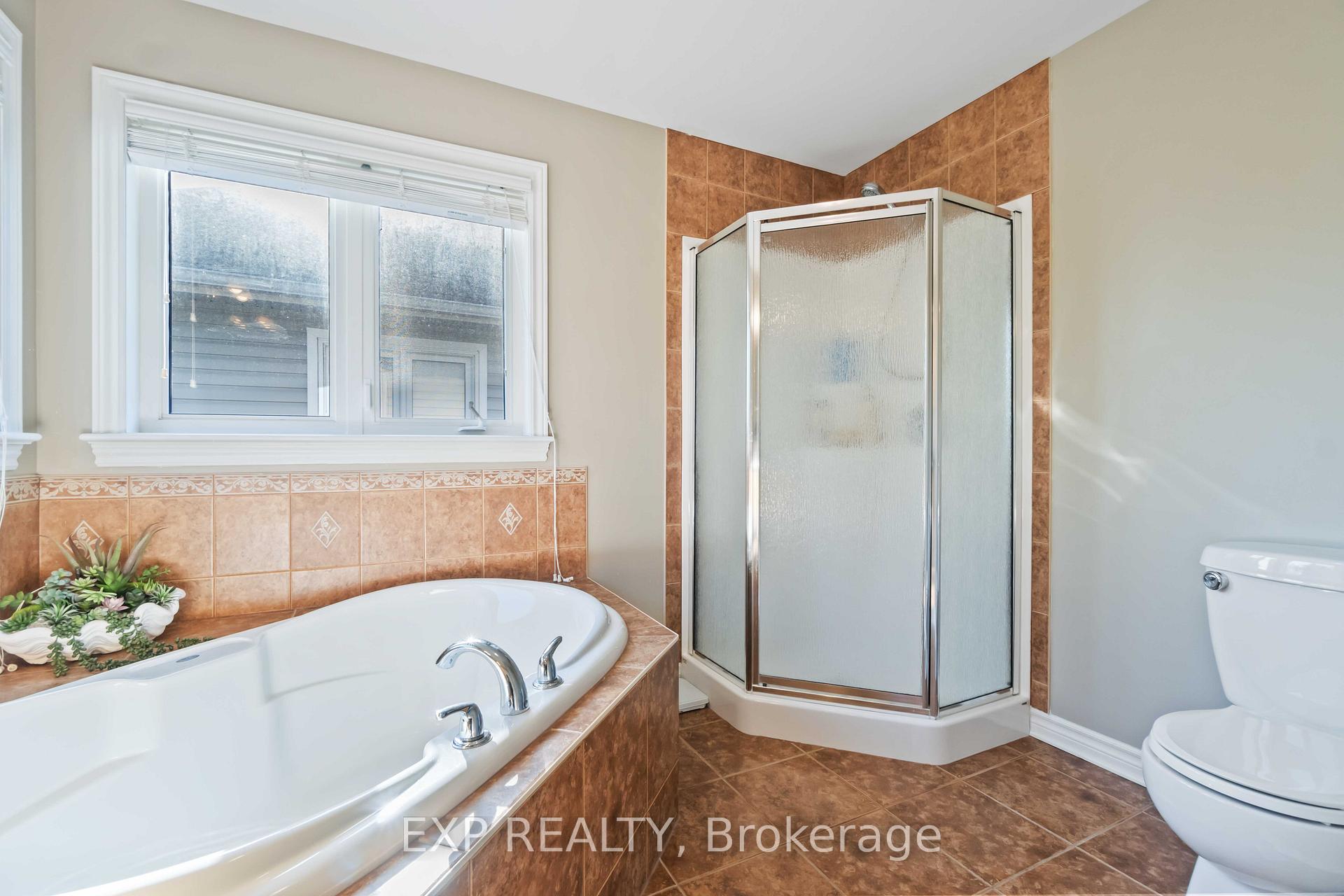 Photo 27 of 90 Cedar Valley Drive, Ottawa, Kanata - Bridlewood — HOMEH