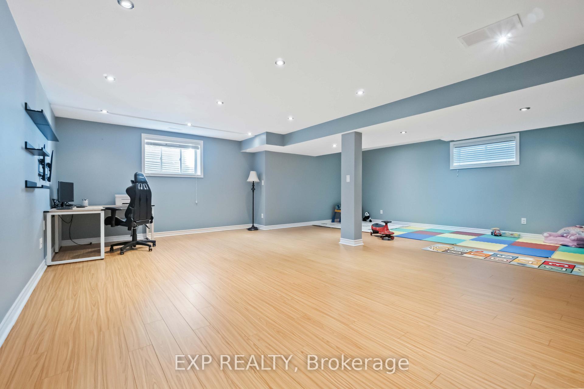 Photo 36 of 90 Cedar Valley Drive, Ottawa, Kanata - Bridlewood — HOMEH