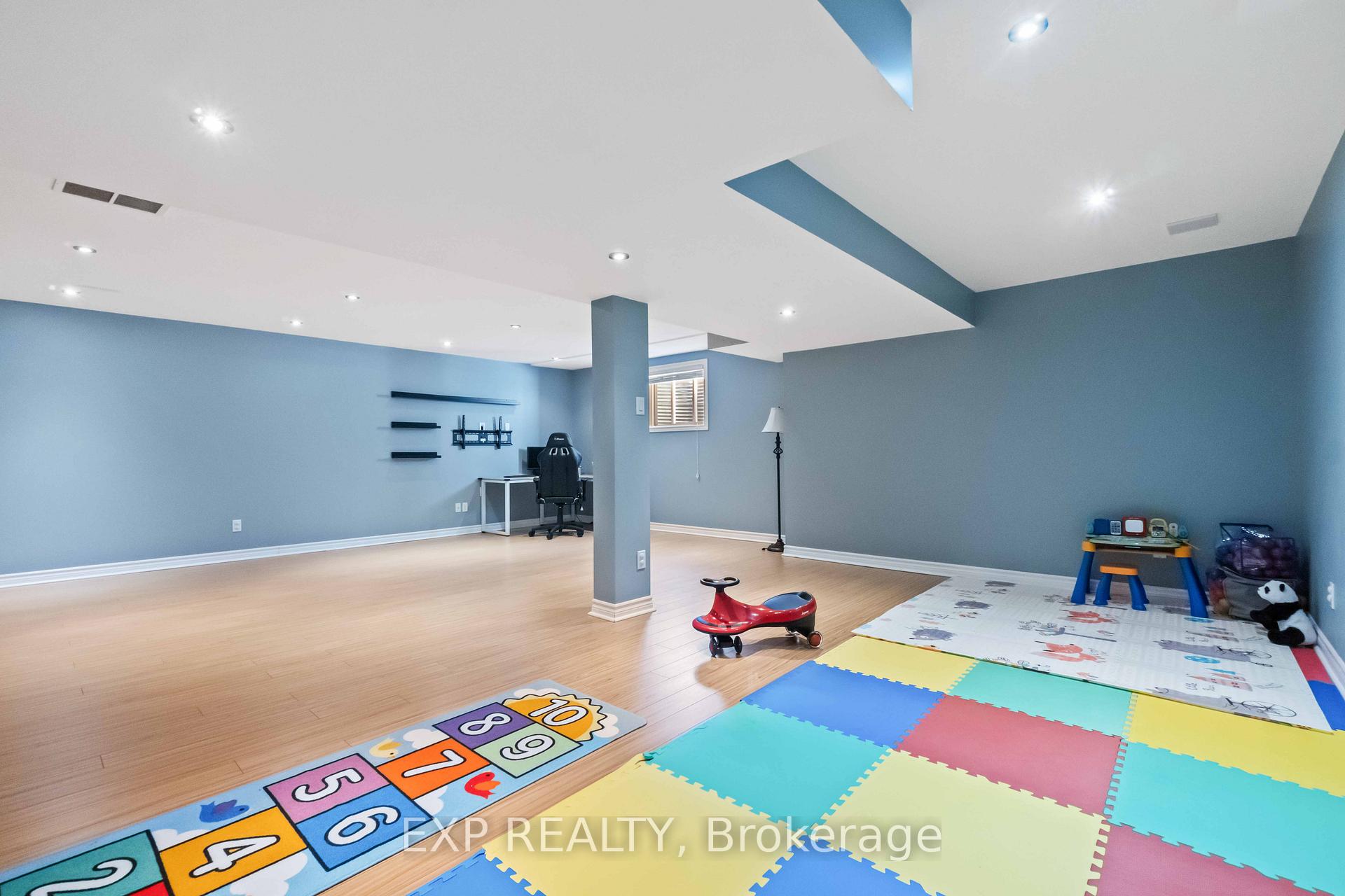 Photo 42 of 90 Cedar Valley Drive, Ottawa, Kanata - Bridlewood — HOMEH