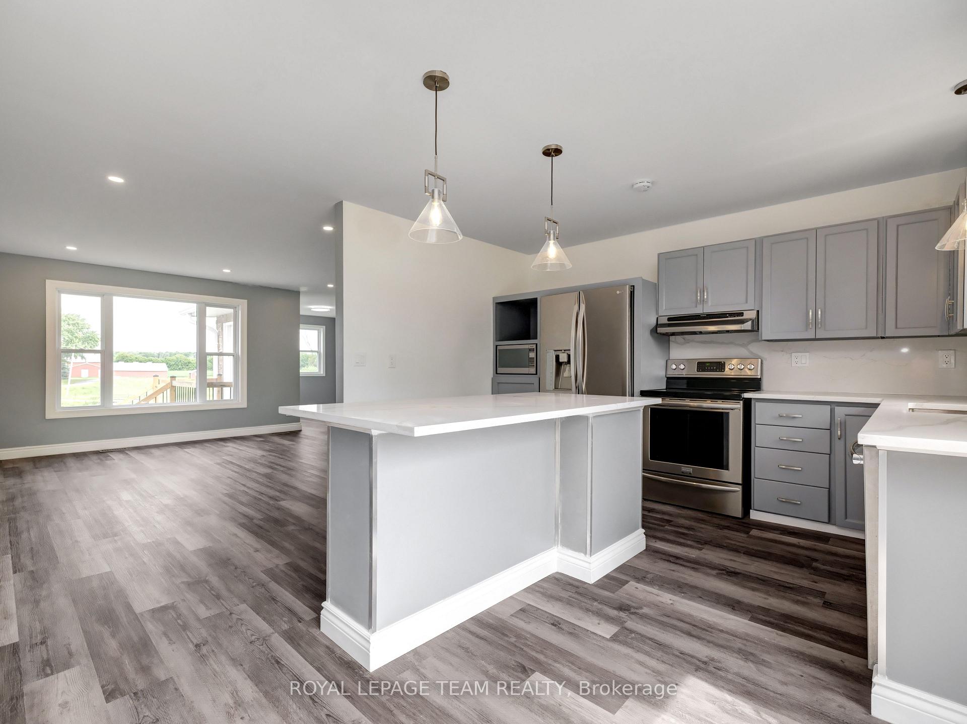 Photo 7 of 5702 First Line Road, Ottawa, Manotick South to Roger Stevens — HOMEH