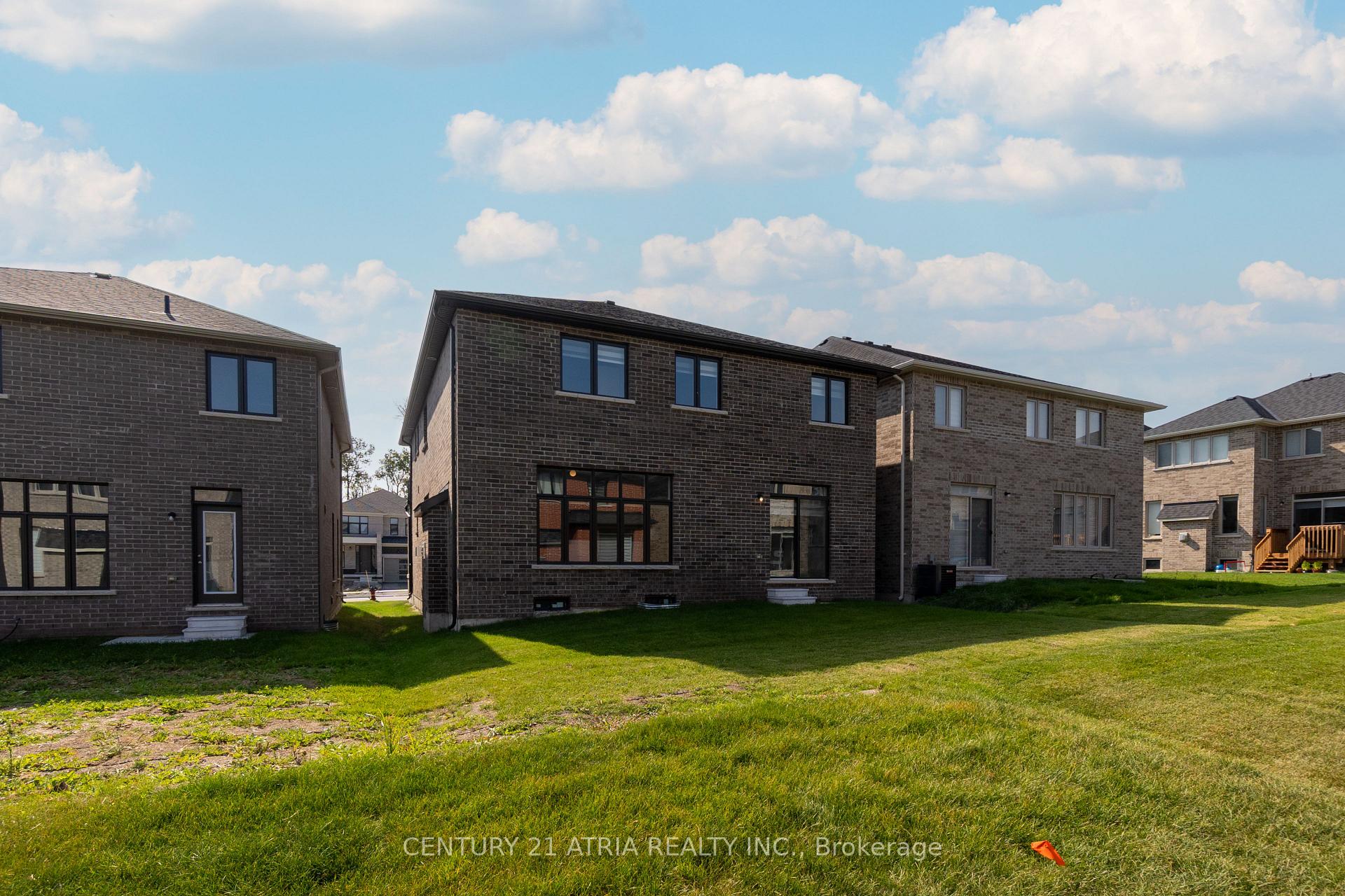 Photo 45 of 1413 Davis Loop, Innisfil, Lefroy — HOMEH