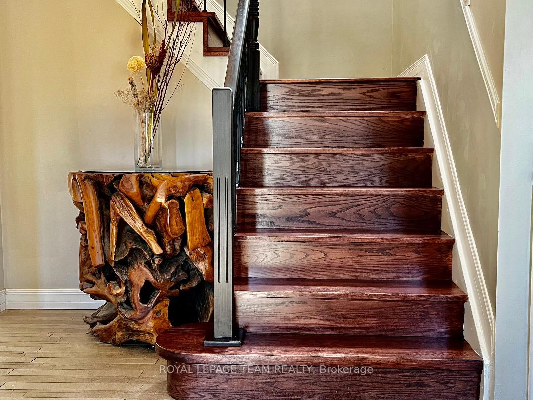 Photo 6 of 5500 Old Mill Way, Ottawa, Manotick East to Manotick Station — HOMEH