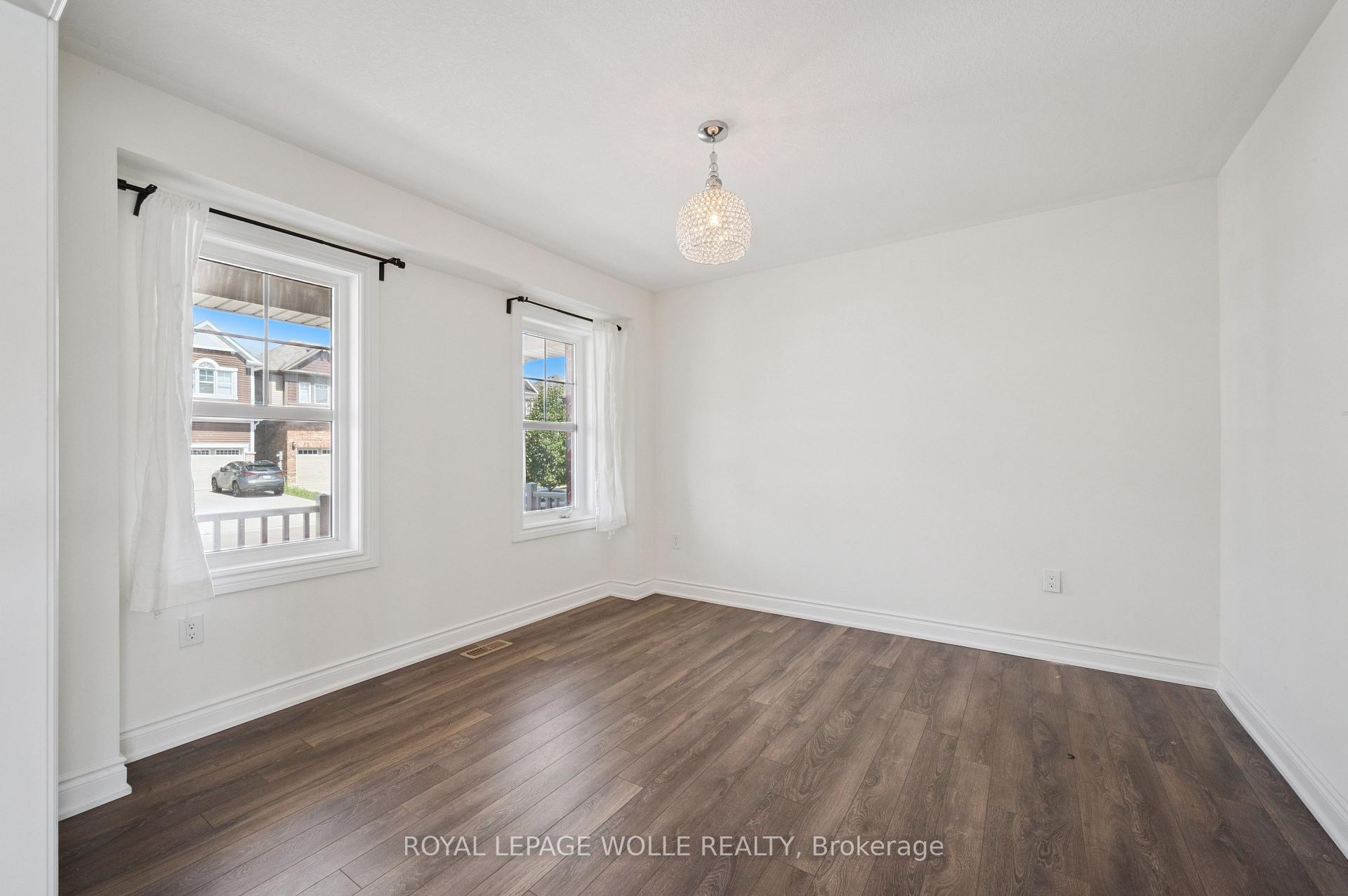 Photo 9 of 2 Watermill Street, Kitchener, Doon South — HOMEH