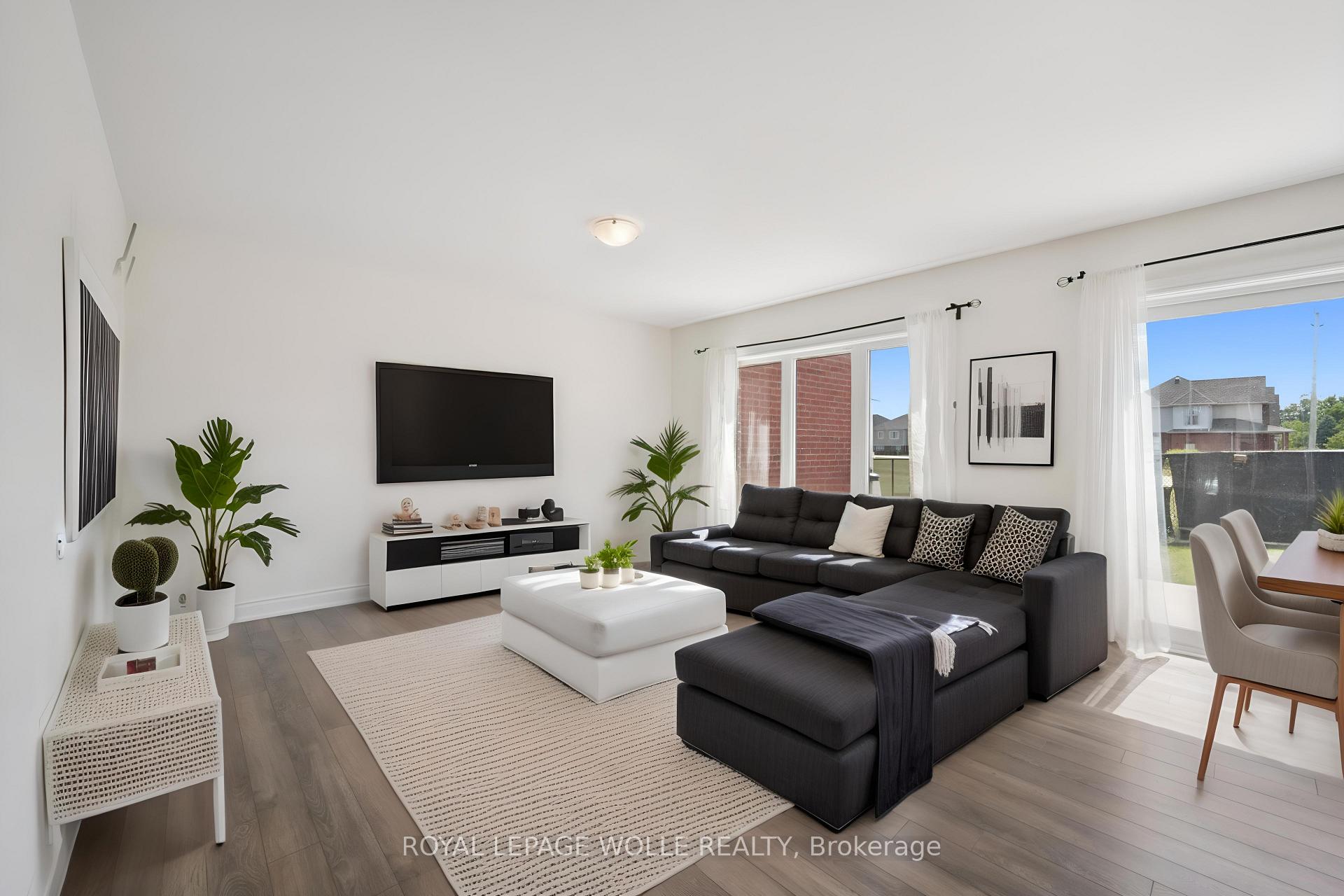 Photo 14 of 2 Watermill Street, Kitchener, Doon South — HOMEH