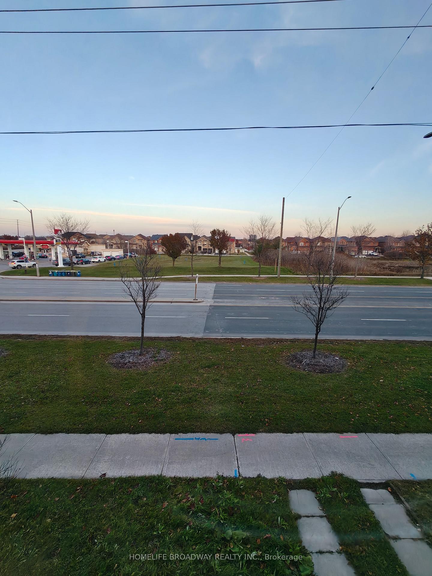 Photo 7 of 9998 Mccowan Road, Markham, Berczy — HOMEH