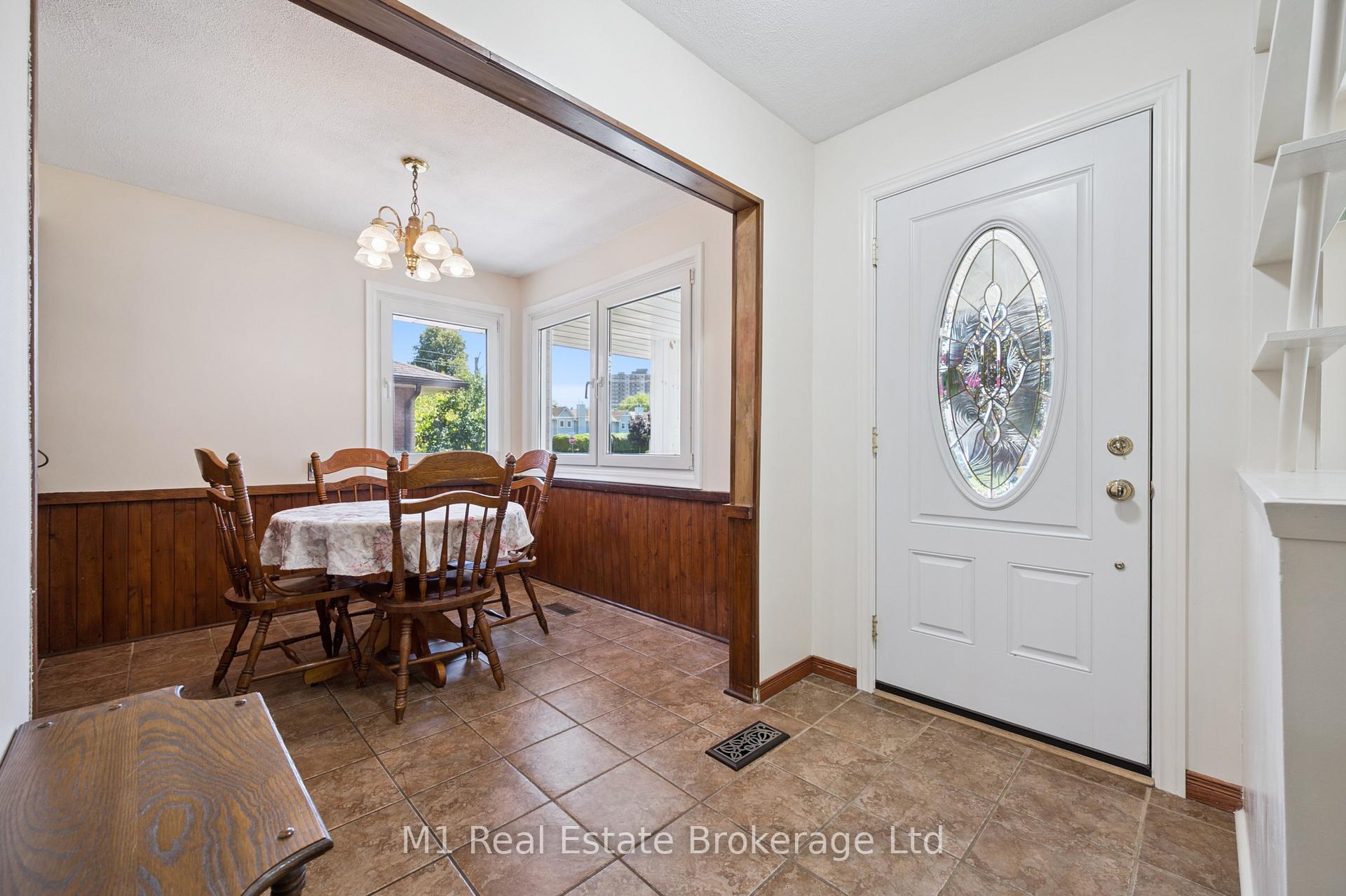 Photo 6 of 58 Fairlawn Road, Kitchener — HOMEH