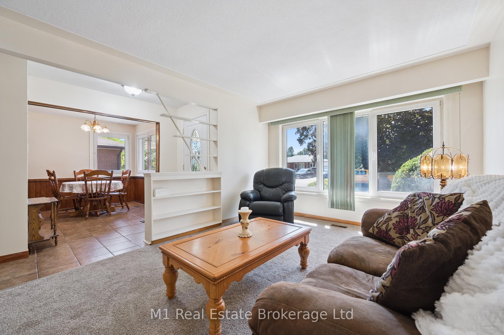 Photo 9 of 58 Fairlawn Road, Kitchener — HOMEH