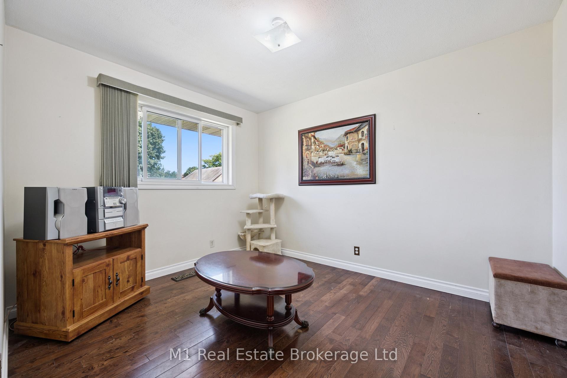 Photo 20 of 58 Fairlawn Road, Kitchener — HOMEH