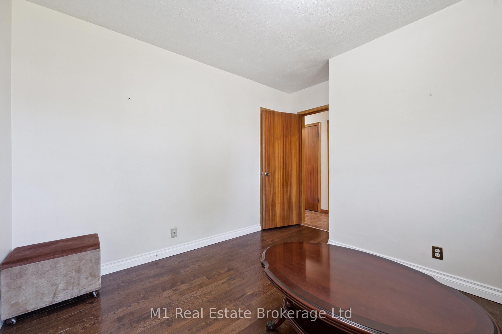 Photo 21 of 58 Fairlawn Road, Kitchener — HOMEH