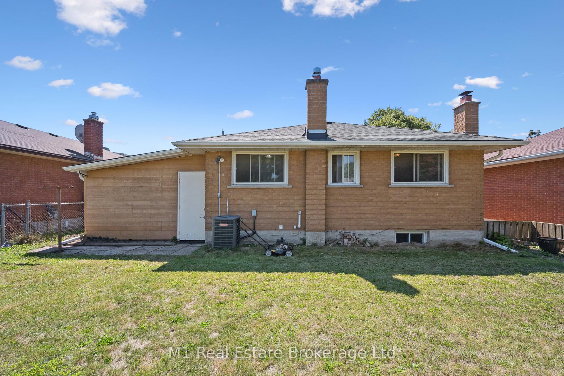 Photo 35 of 58 Fairlawn Road, Kitchener — HOMEH