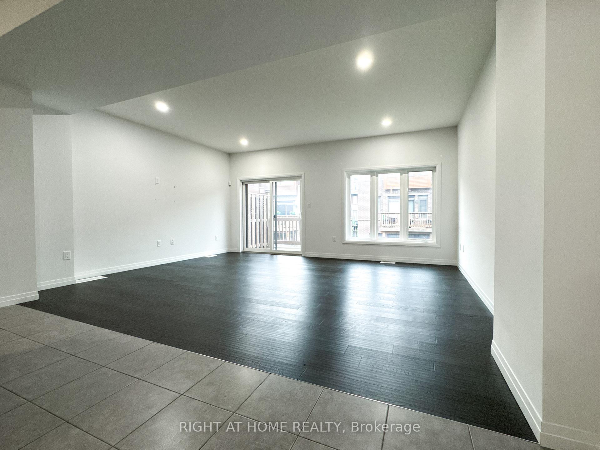 Photo 4 of 80 Soho Street, Hamilton, Stoney Creek Mountain — HOMEH