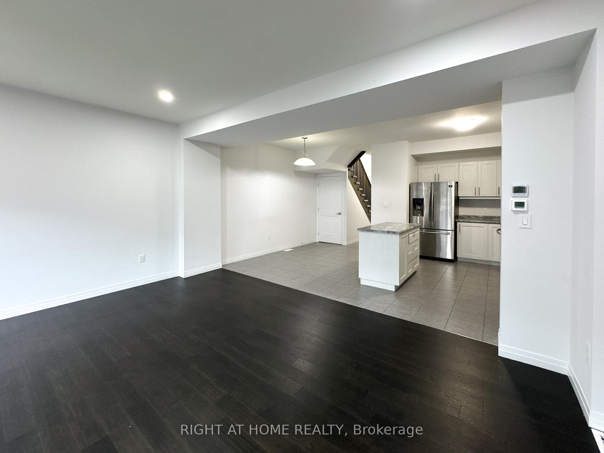 Photo 6 of 80 Soho Street, Hamilton, Stoney Creek Mountain — HOMEH