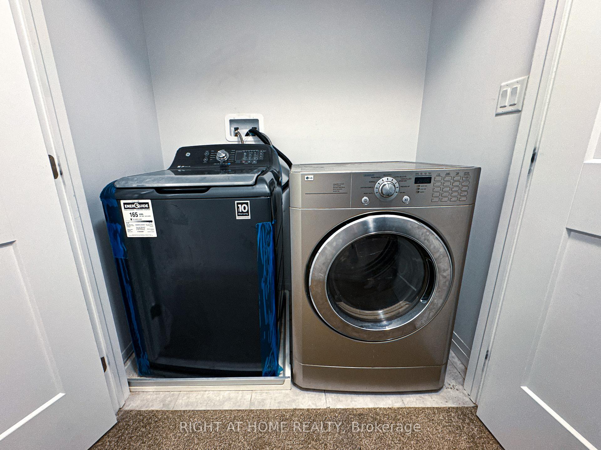 Photo 28 of 80 Soho Street, Hamilton, Stoney Creek Mountain — HOMEH
