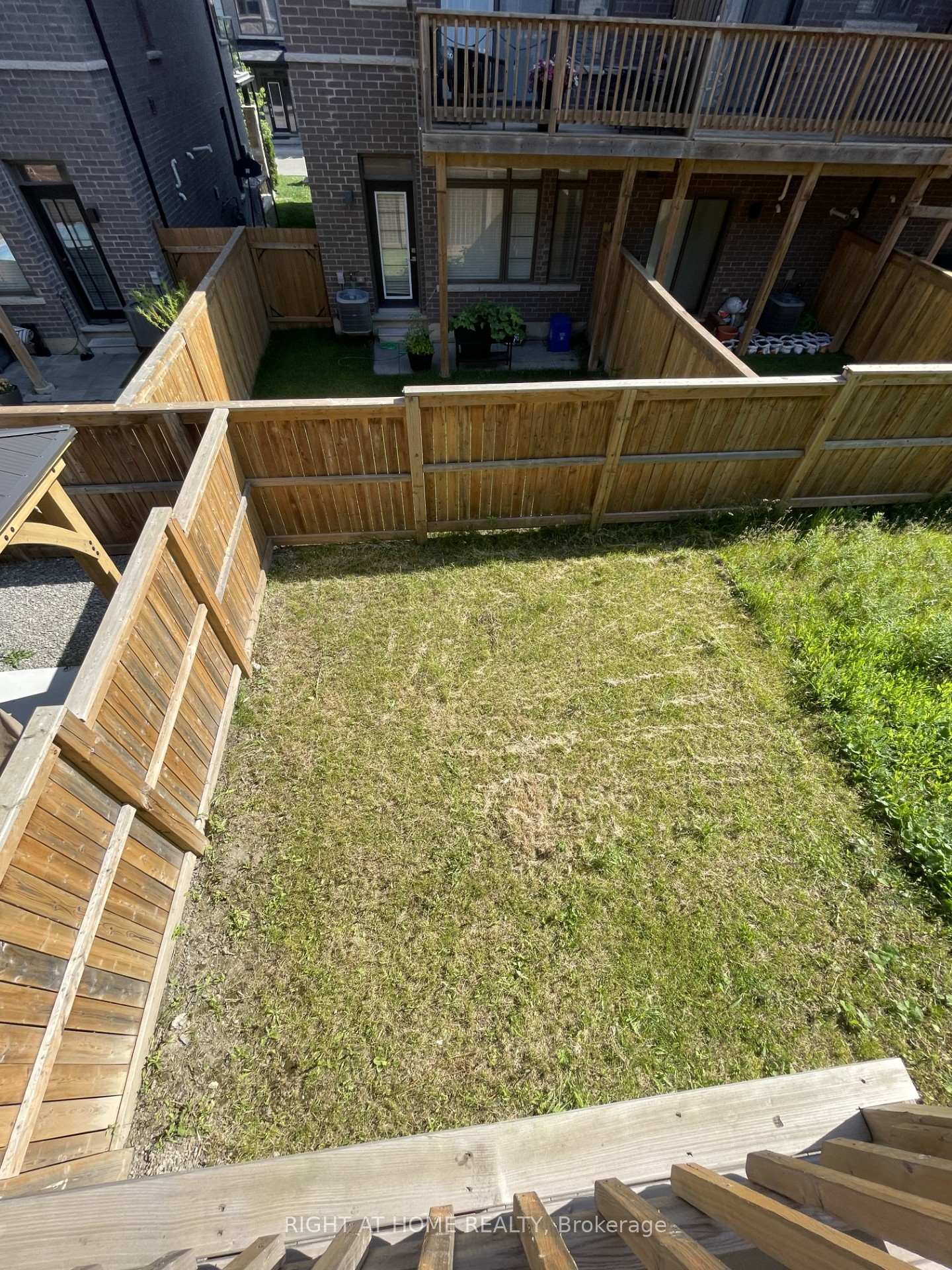 Photo 30 of 80 Soho Street, Hamilton, Stoney Creek Mountain — HOMEH
