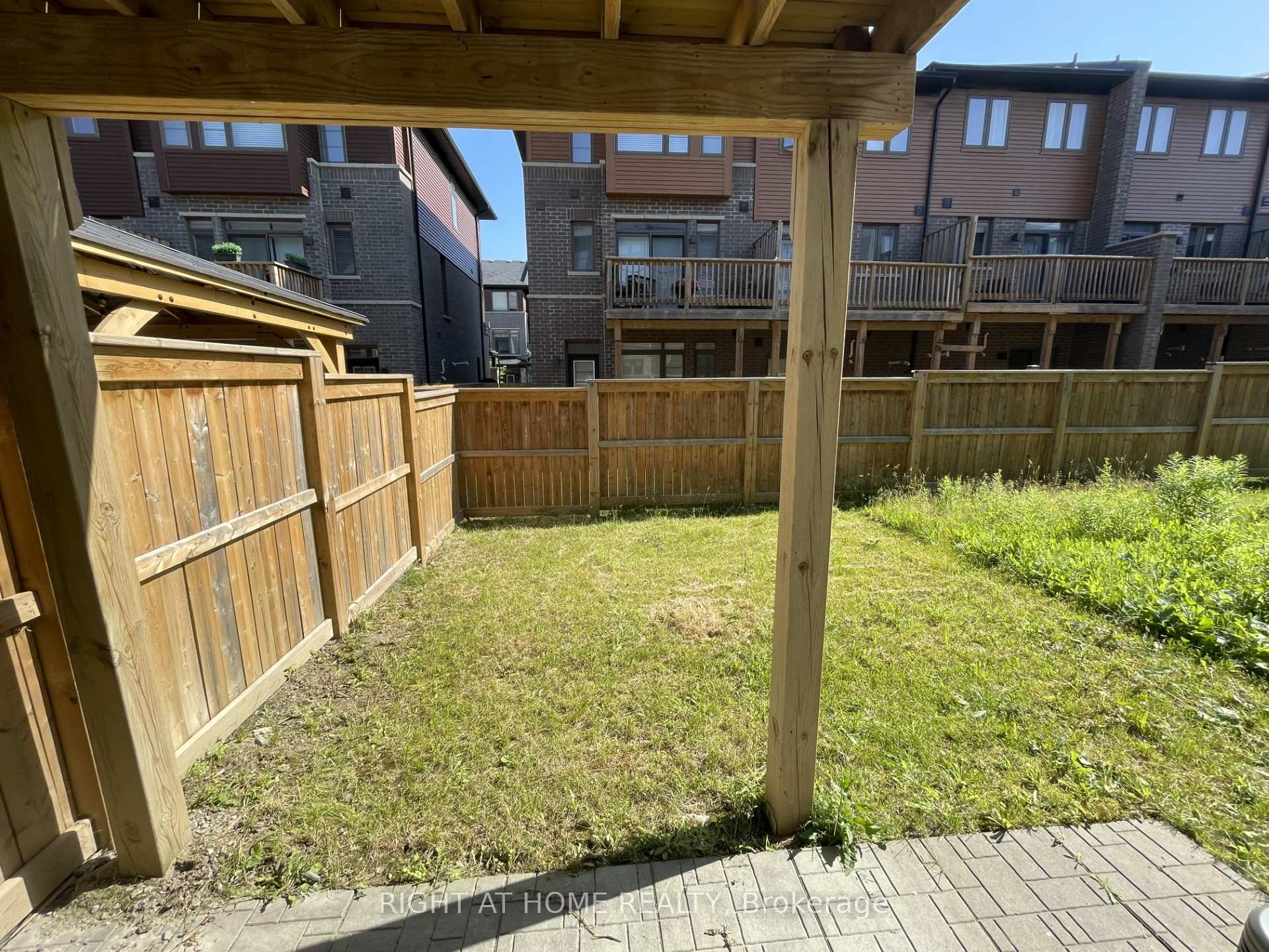 Photo 31 of 80 Soho Street, Hamilton, Stoney Creek Mountain — HOMEH