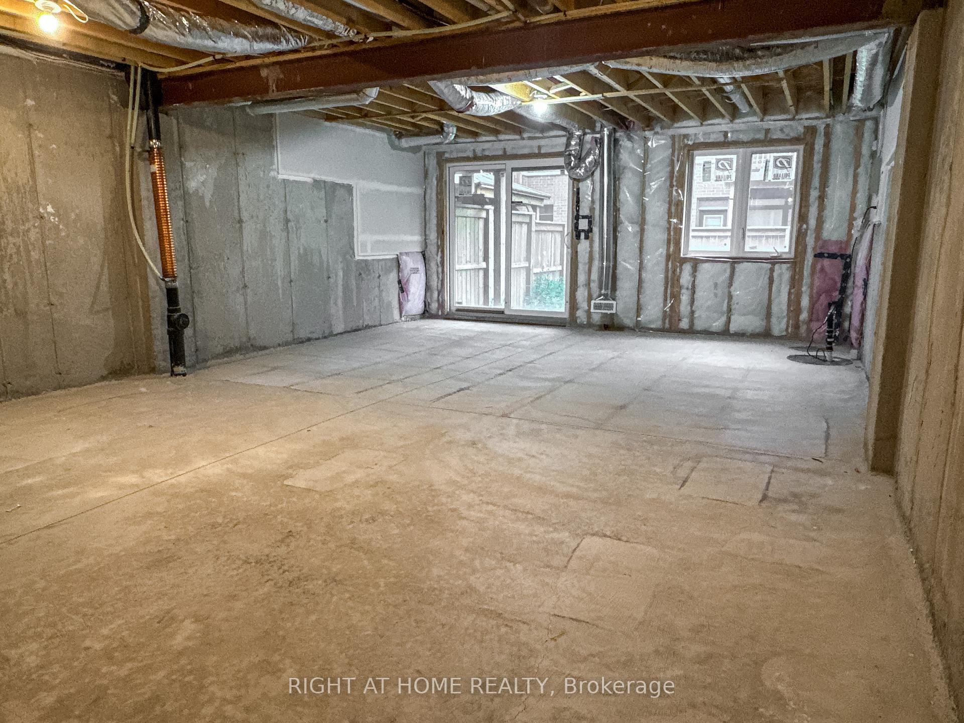 Photo 35 of 80 Soho Street, Hamilton, Stoney Creek Mountain — HOMEH