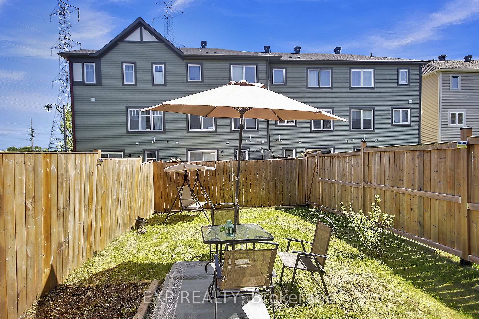 Photo 26 of 113 Gelderland Private, Ottawa, Kanata - Emerald Meadows/Trailwest — HOMEH