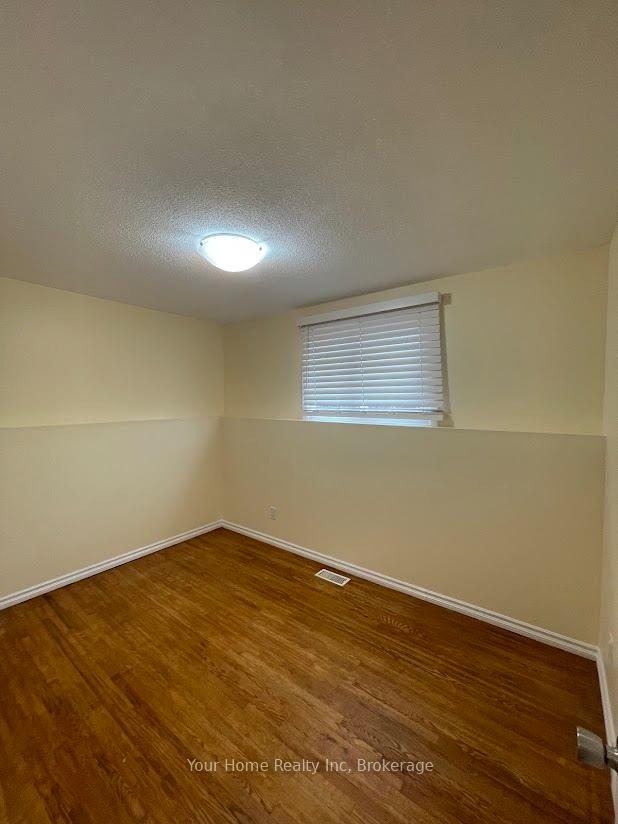 Photo 13 of 67 Silver Aspen Crescent S, Kitchener — HOMEH
