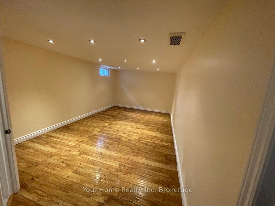 Photo 14 of 67 Silver Aspen Crescent S, Kitchener — HOMEH