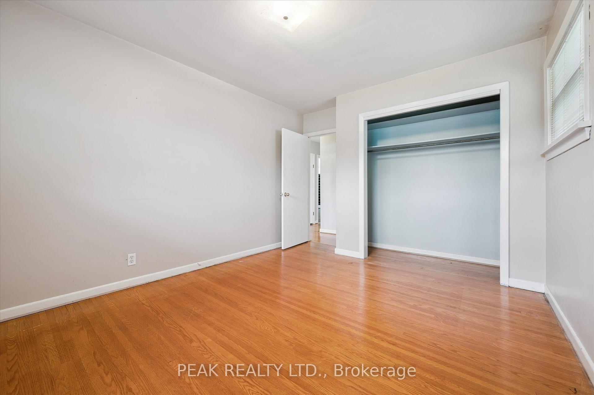 Photo 16 of 111 Blueridge Avenue, Kitchener — HOMEH