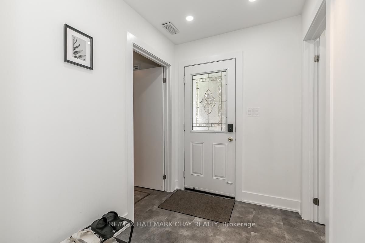 Photo 8 of 1283 Maple Road, Innisfil, Rural Innisfil — HOMEH