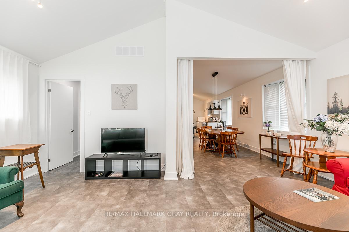 Photo 15 of 1283 Maple Road, Innisfil, Rural Innisfil — HOMEH