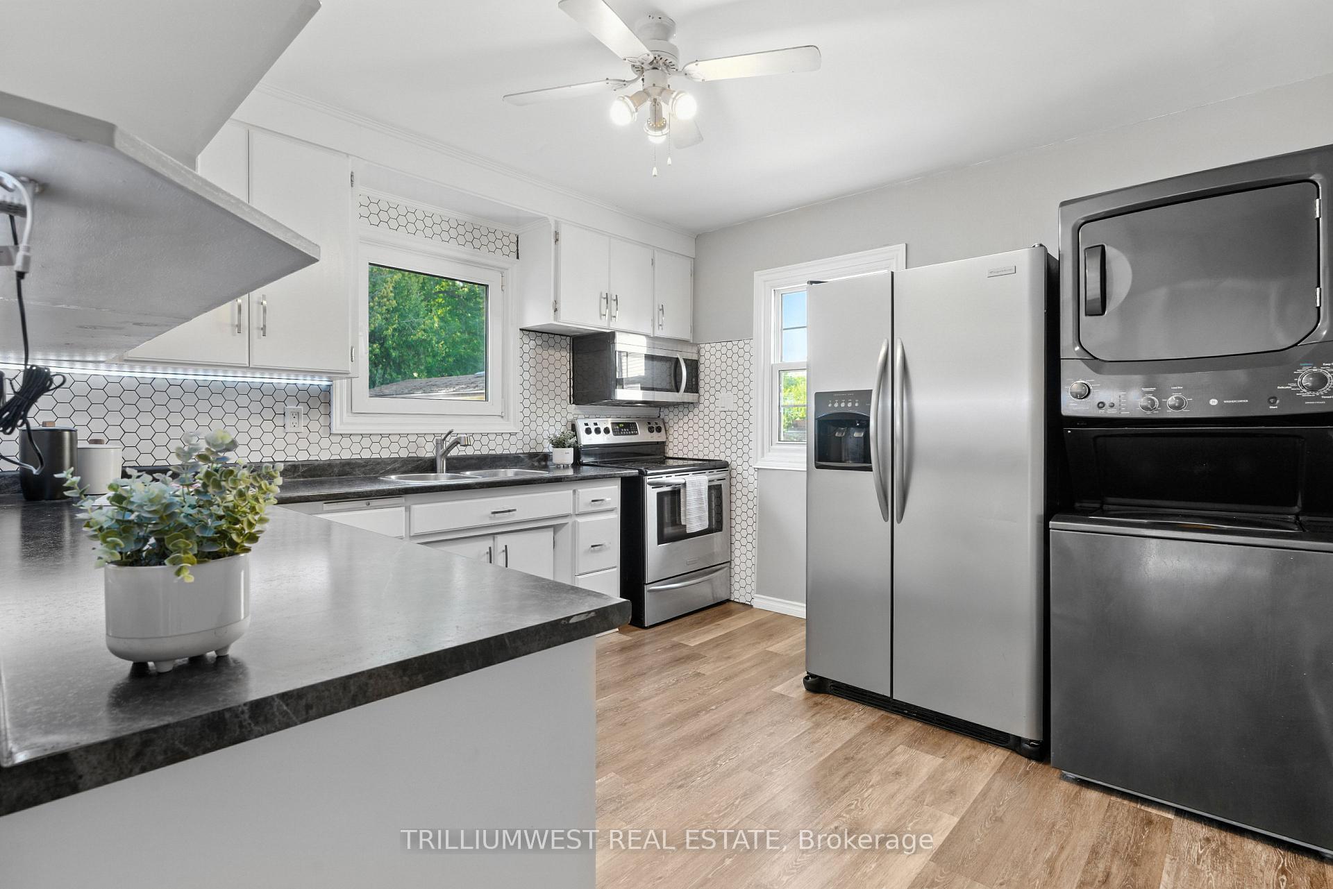 Photo 8 of 154 Montgomery Road, Kitchener — HOMEH
