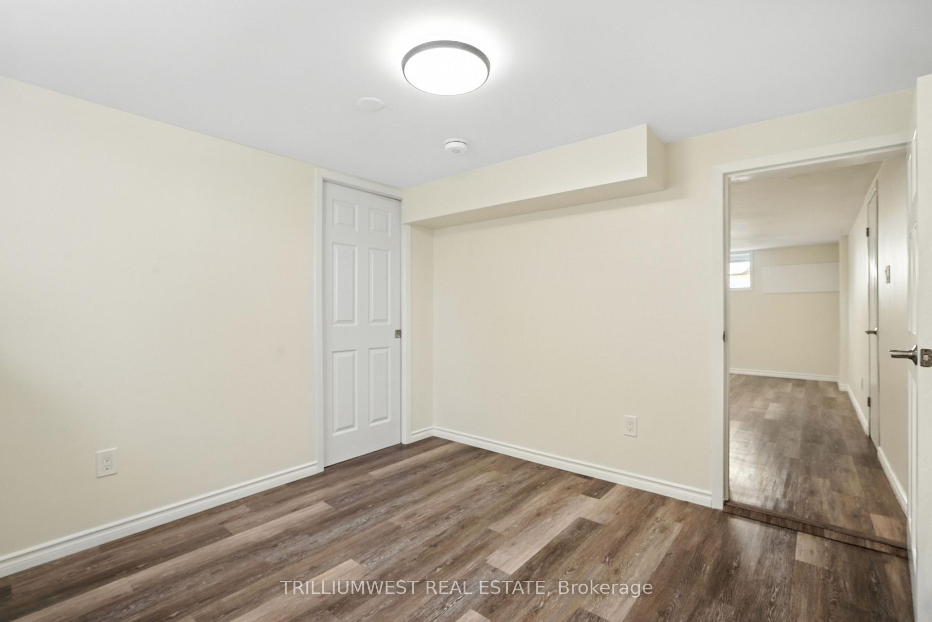 Photo 23 of 154 Montgomery Road, Kitchener — HOMEH