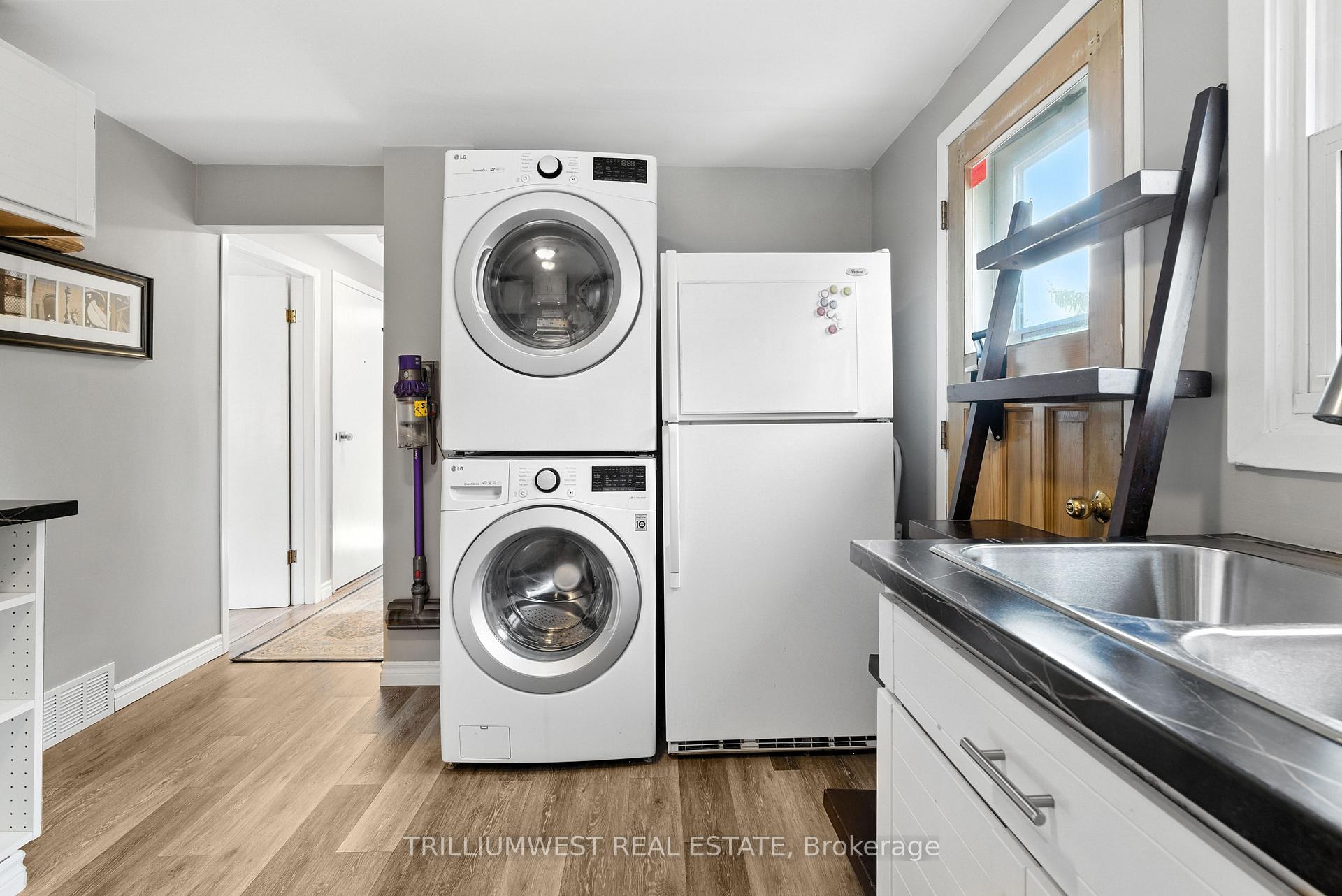 Photo 36 of 154 Montgomery Road, Kitchener — HOMEH